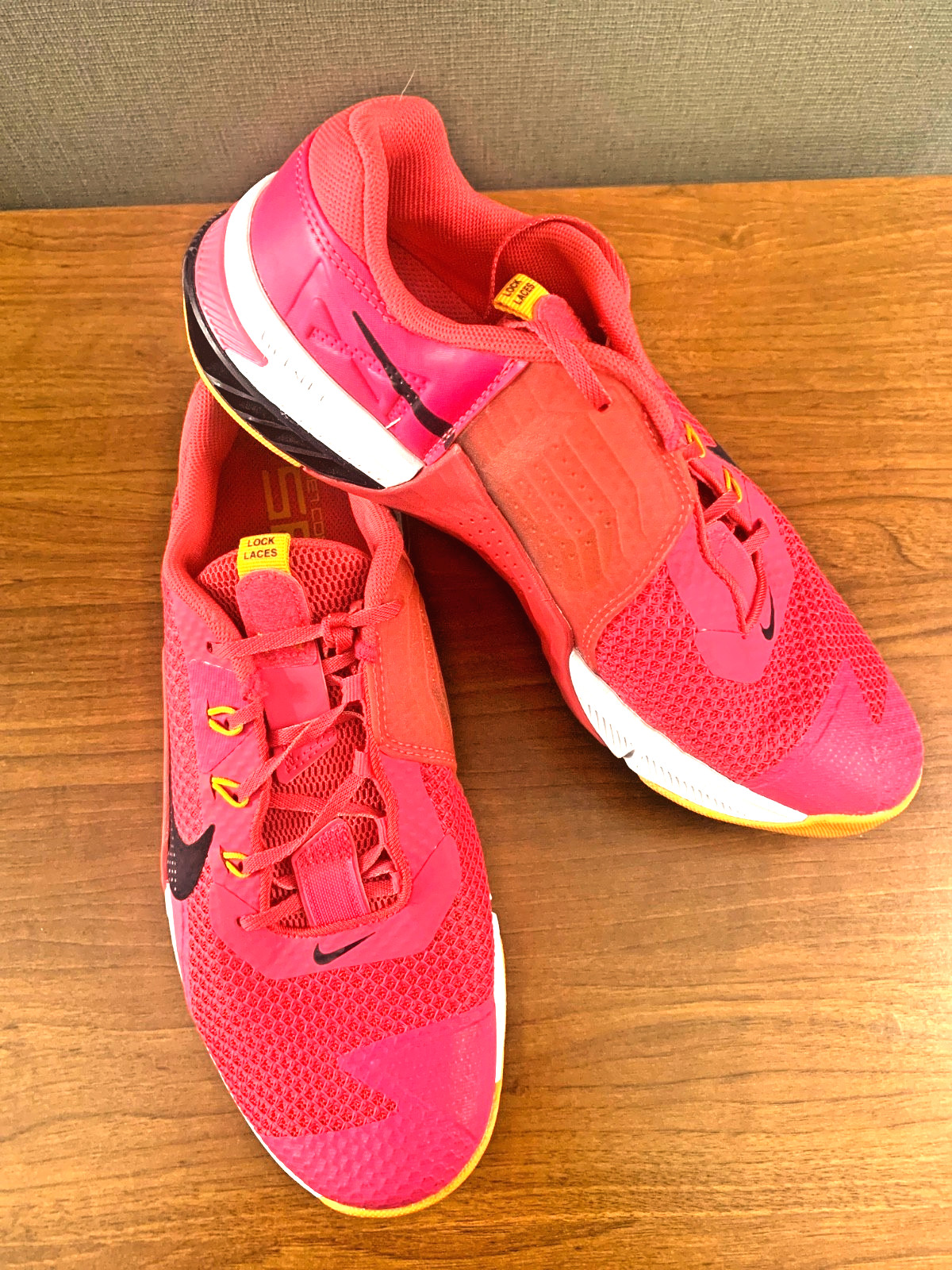 L@@K…Nike React Metcon Womens Size 11 Lock Lace Sneaker Shoes EUC