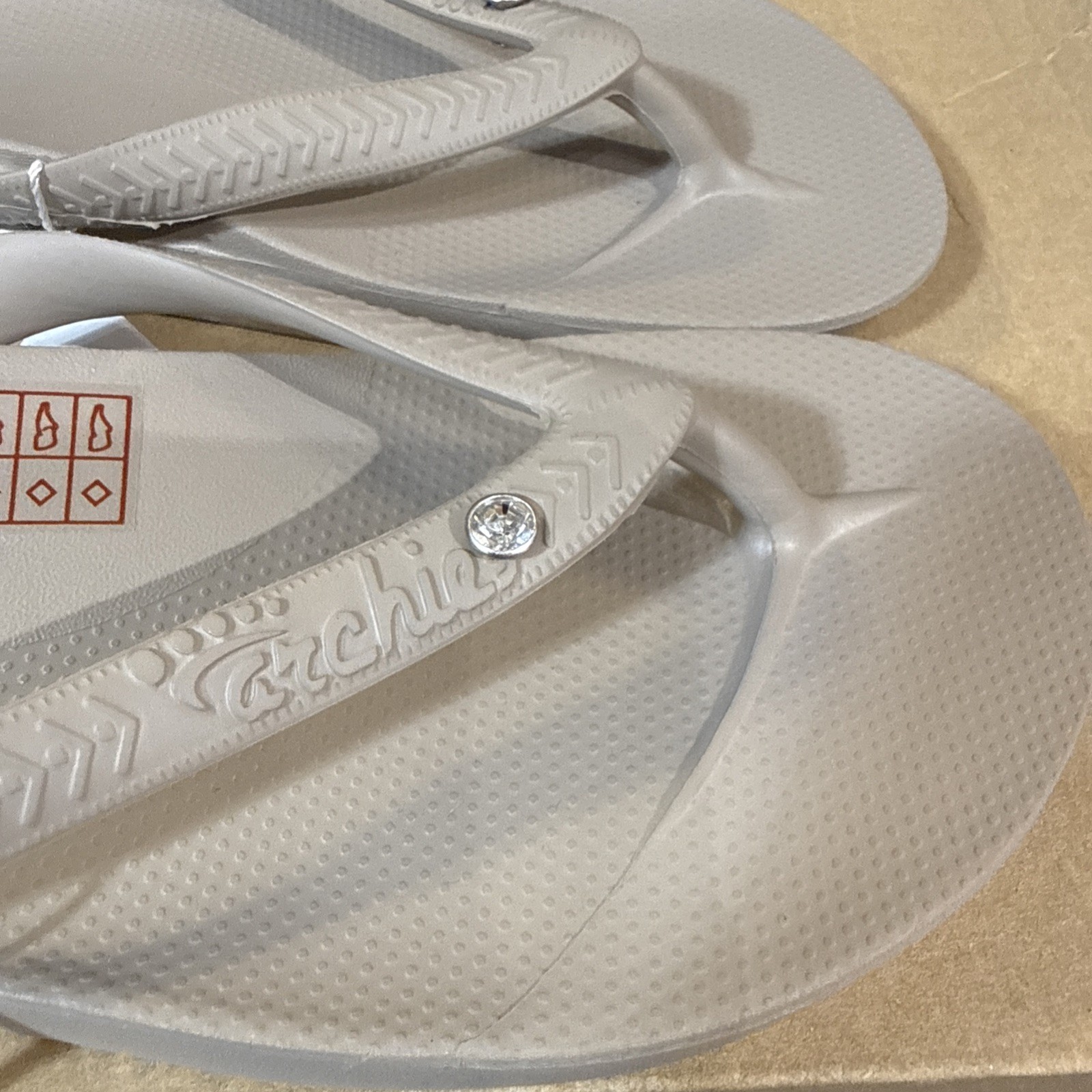 Archies Arch Support Flip Flops Sandals Crystal Tan Sz Men’s 7 Women’s 8 NWT