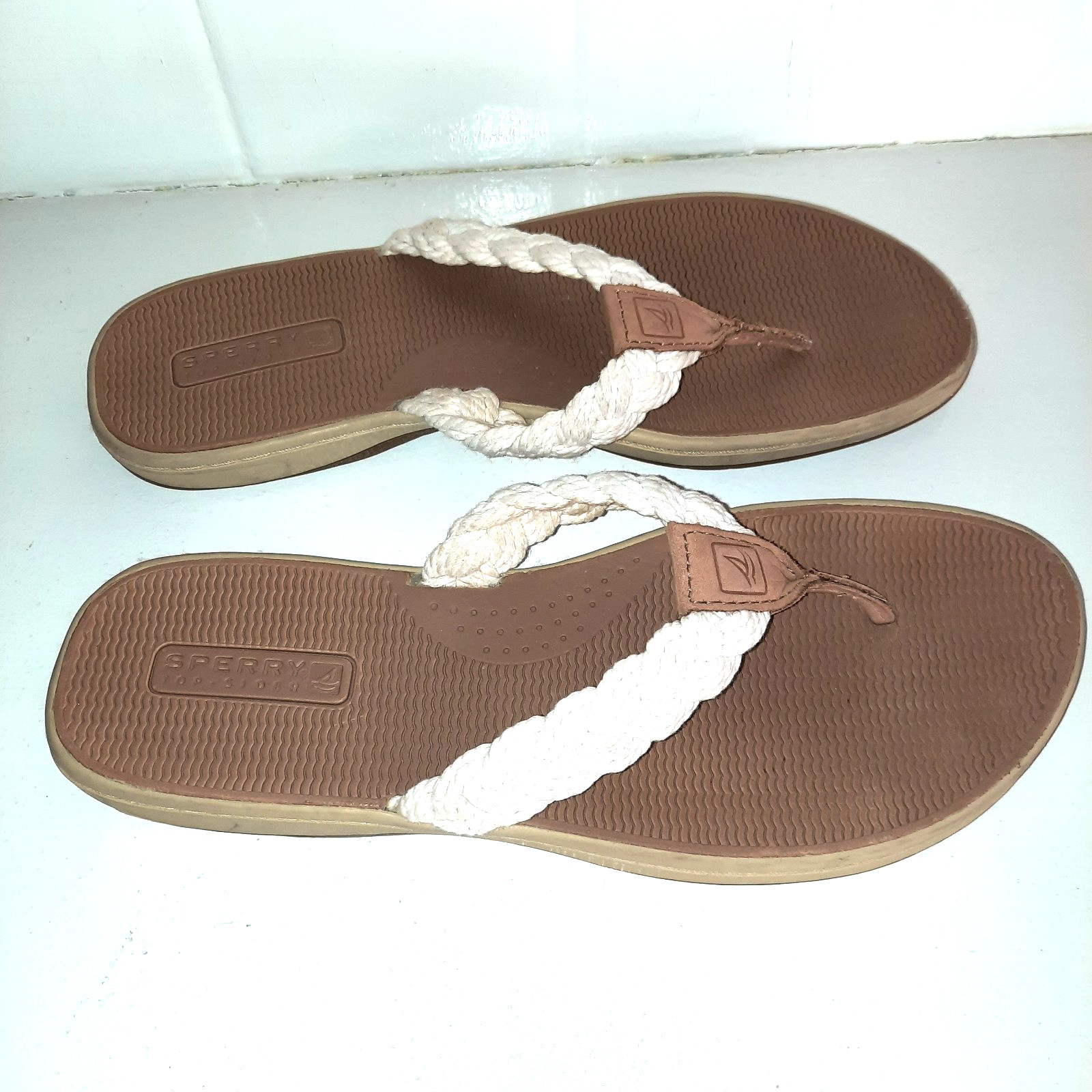 Sperry Topsider Women’s Thong Style Sandals-Nautical Cream Braided -Size 7 GUC