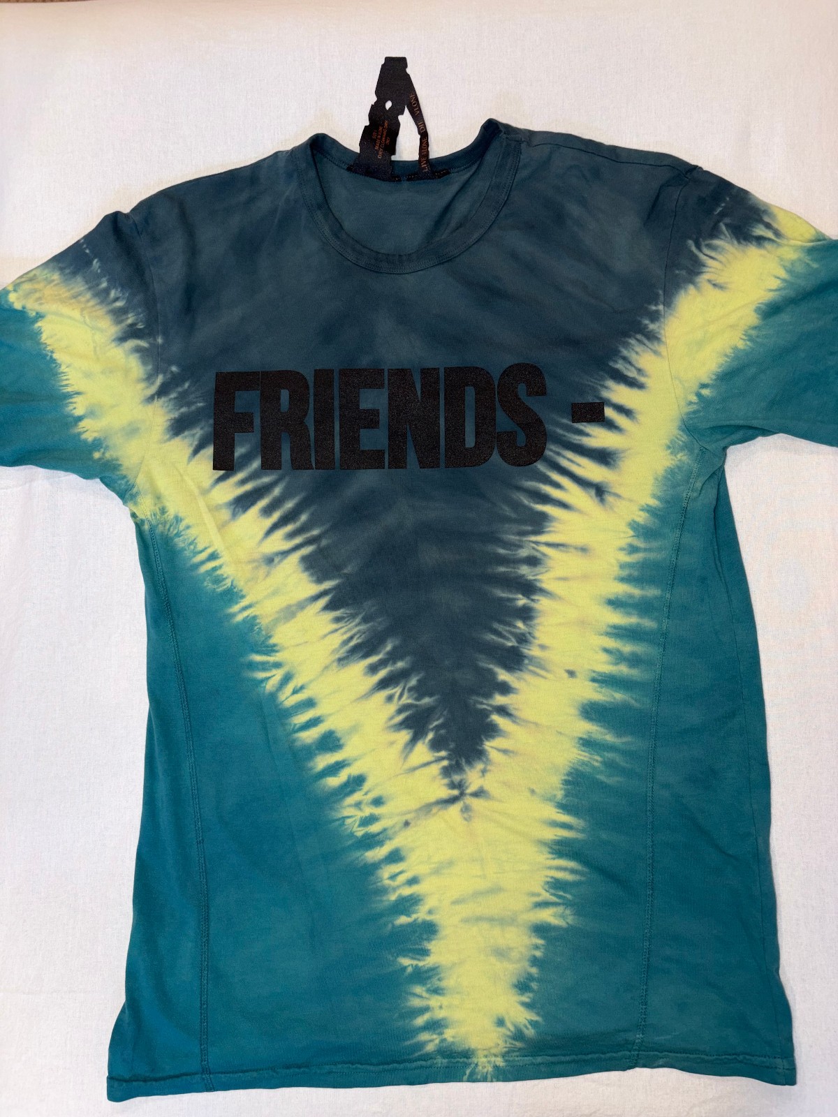 VLONE Friends Houston Pop Up Tie Dye Graphic Tee Shirt Mens Small HTX USA Cotton