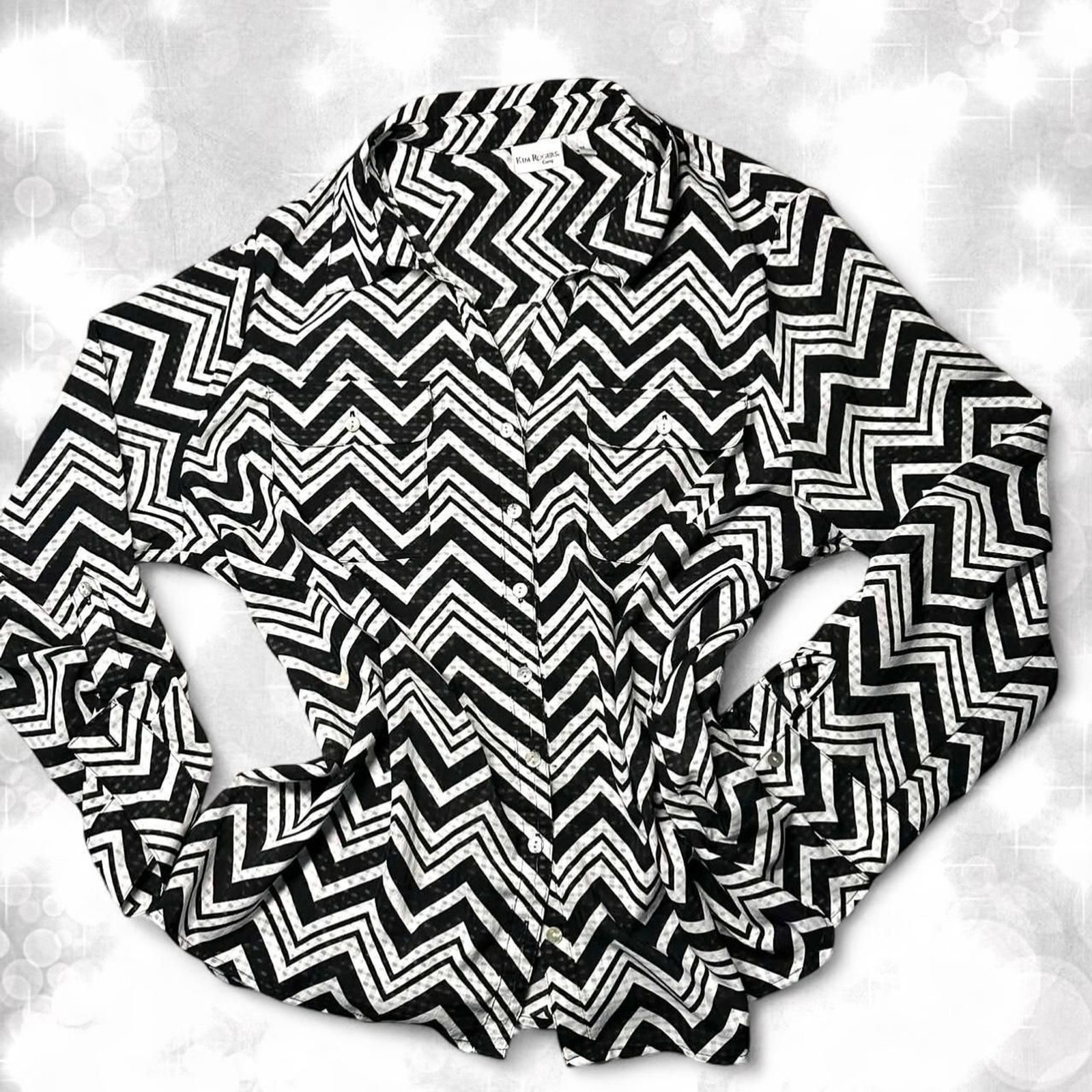 Office siren chic chevron patterned long sleeve button up top