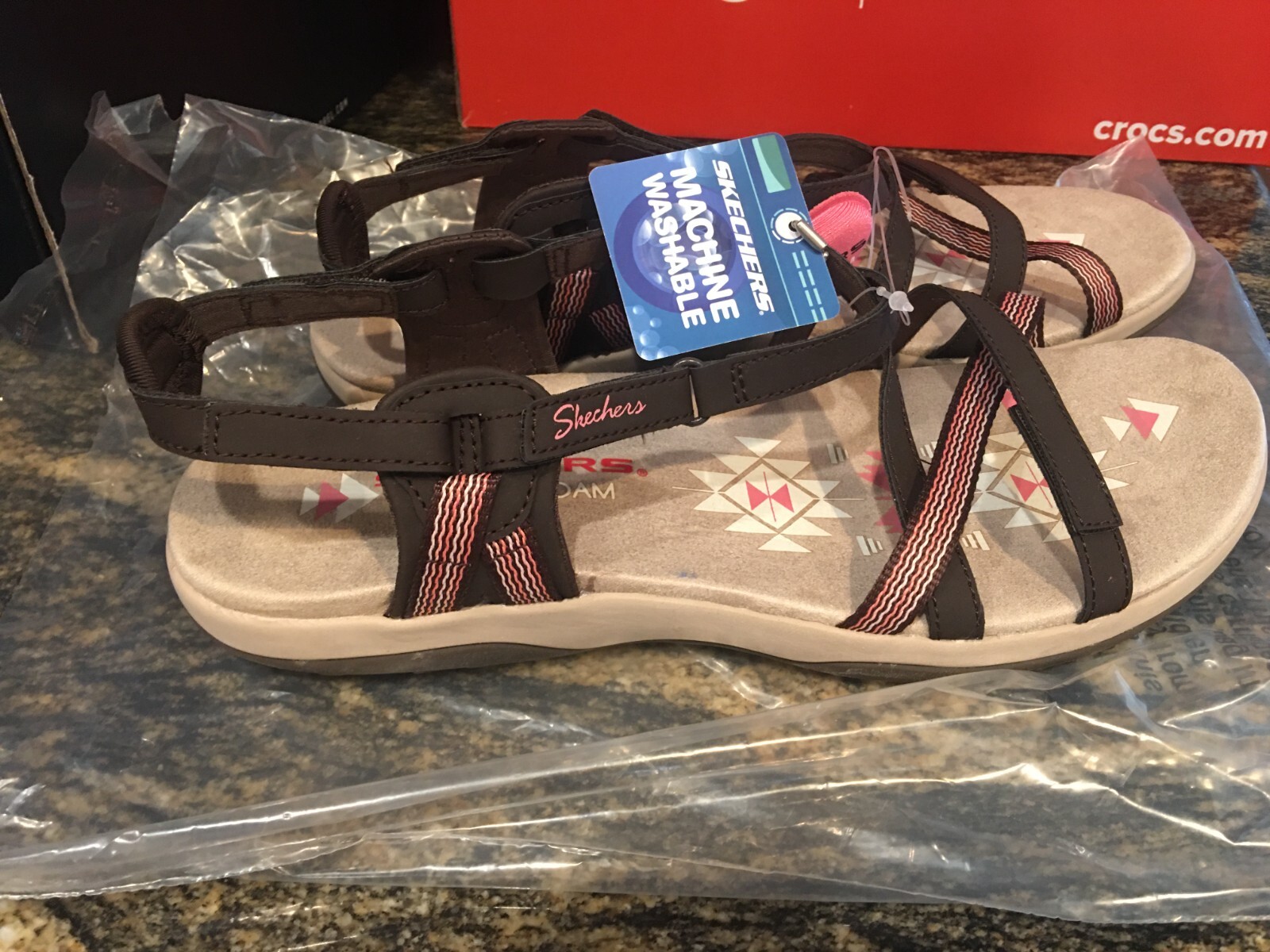 NEW Womens Skechers Reggae Slim Ankle Strap Sandals, size 11 shoes
