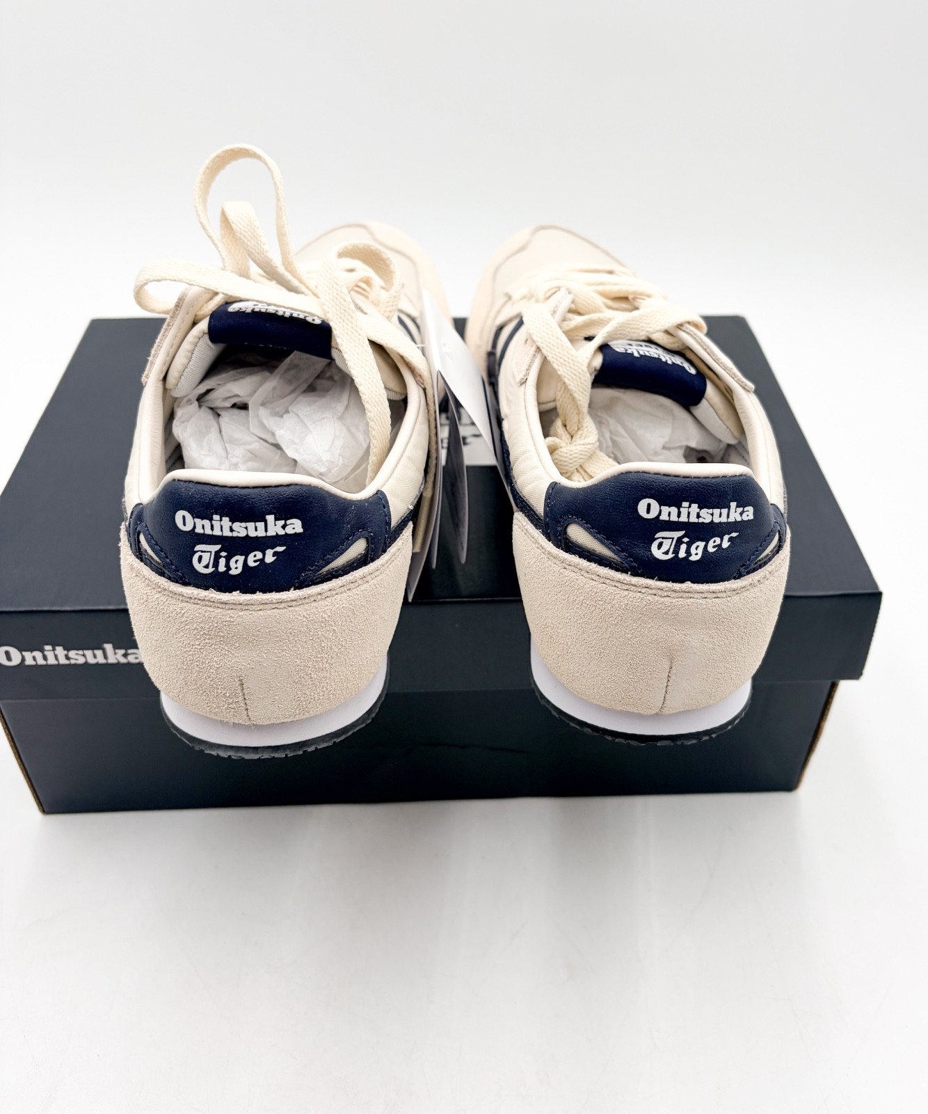 【NEW】Onitsuka Tiger SERRANO Birch/Peacoat Daily Sneaker (Men’s US 9) From US