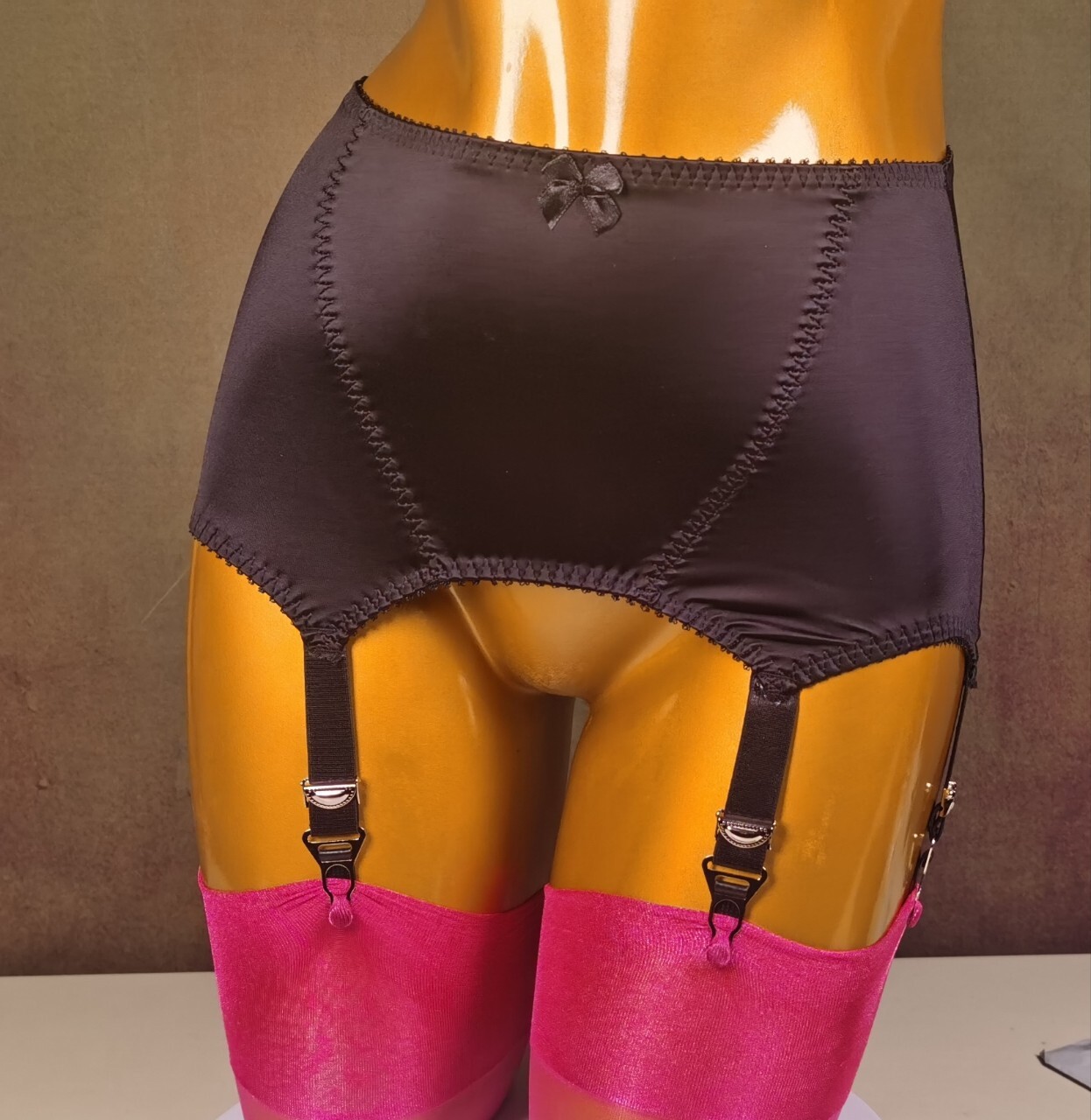 Sexy Wet Look Open Bottom Girdle Firm Shaping Girdle Garter Belt with 6 Straps