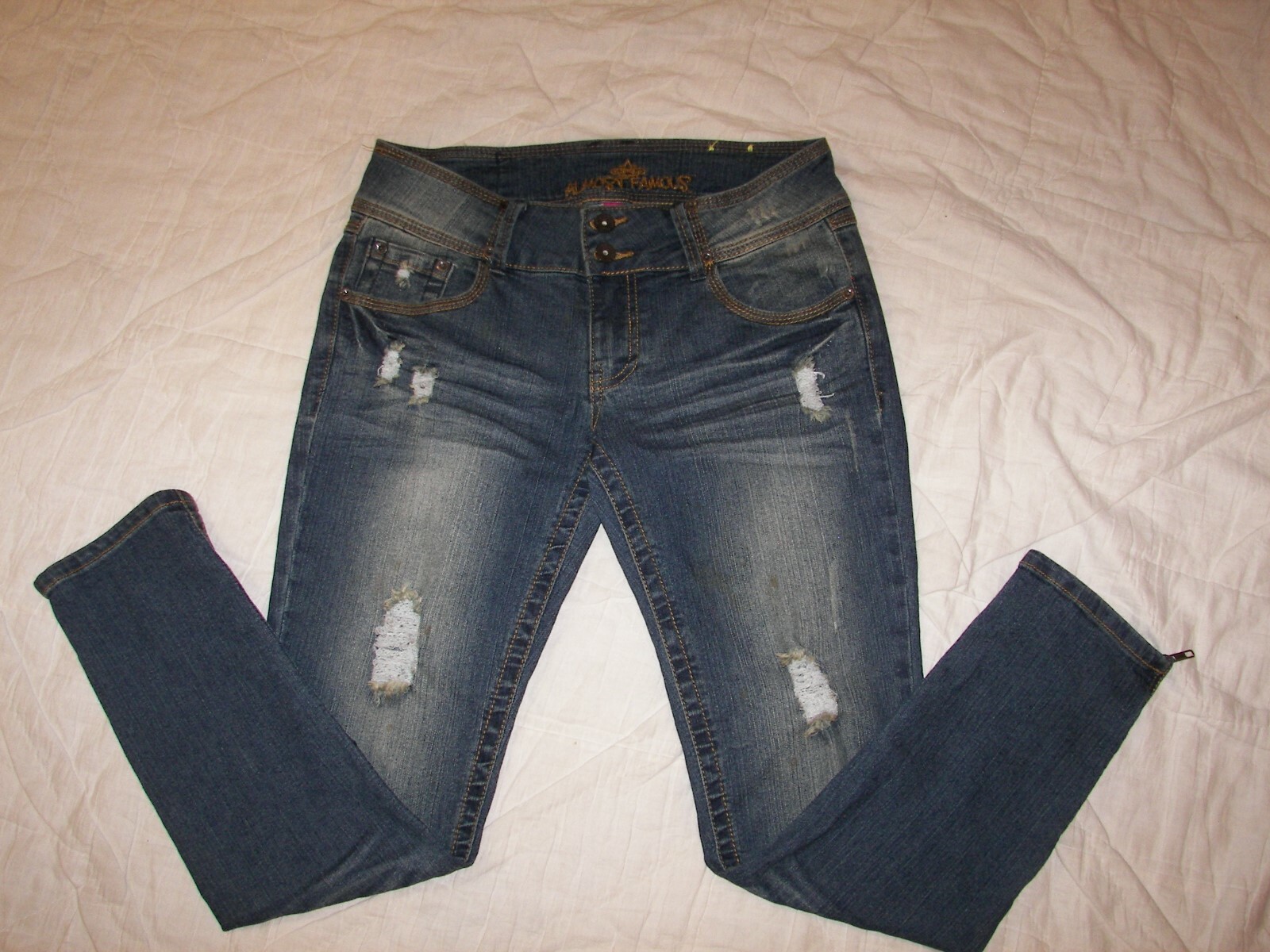 Almost Famous Distressed Destroyed Stretch Jeans – Jrs. 11