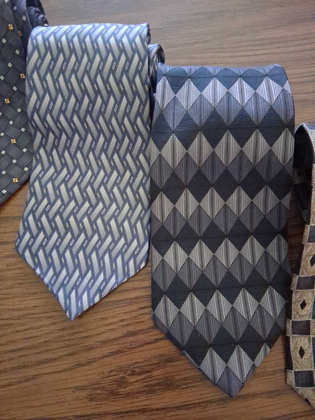 Lot of 7 Taupe Gray Black Neckties Name Brands Assorted Sizes Patterns Fabric
