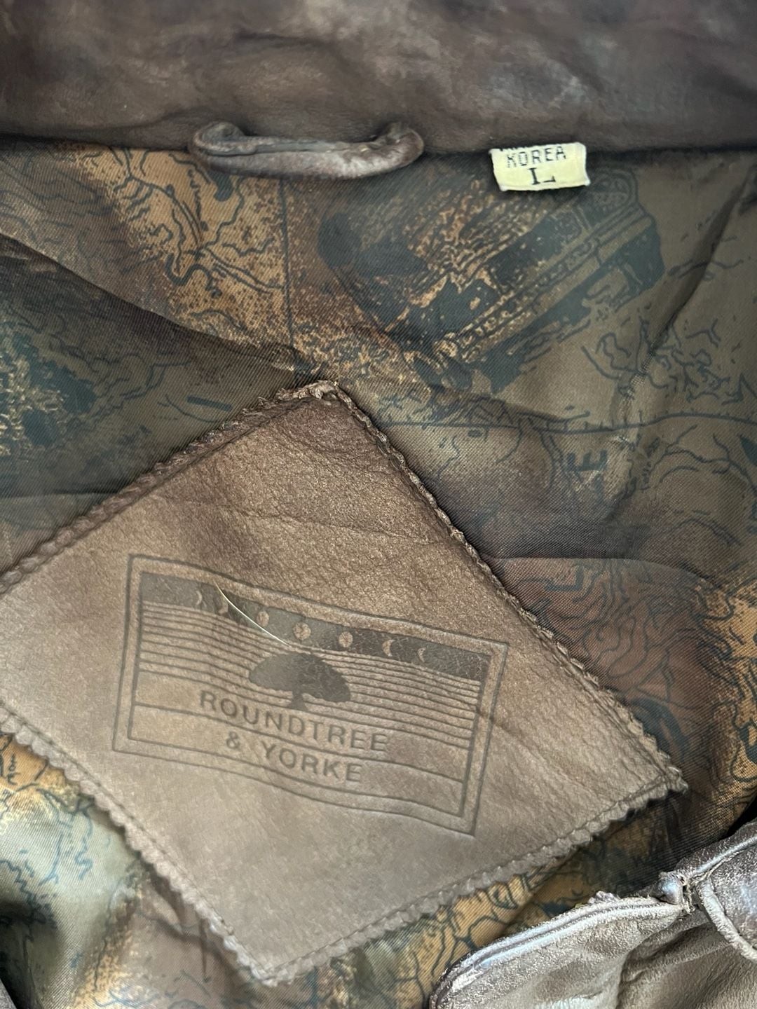 Vintage Roundtree & Yorke Brown Leather A-2 Bomber Jacket with Map Lining