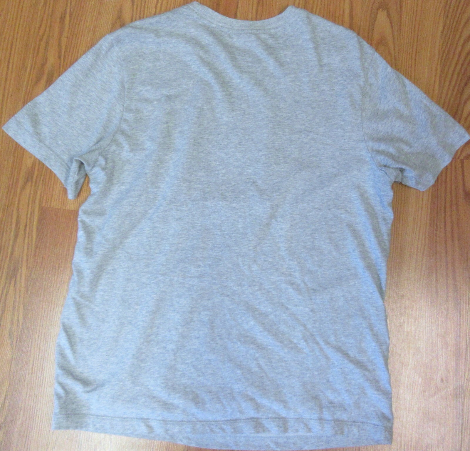 NIKE COTTON ASH GRAY T-SHIRT Sz MEDIUM, M