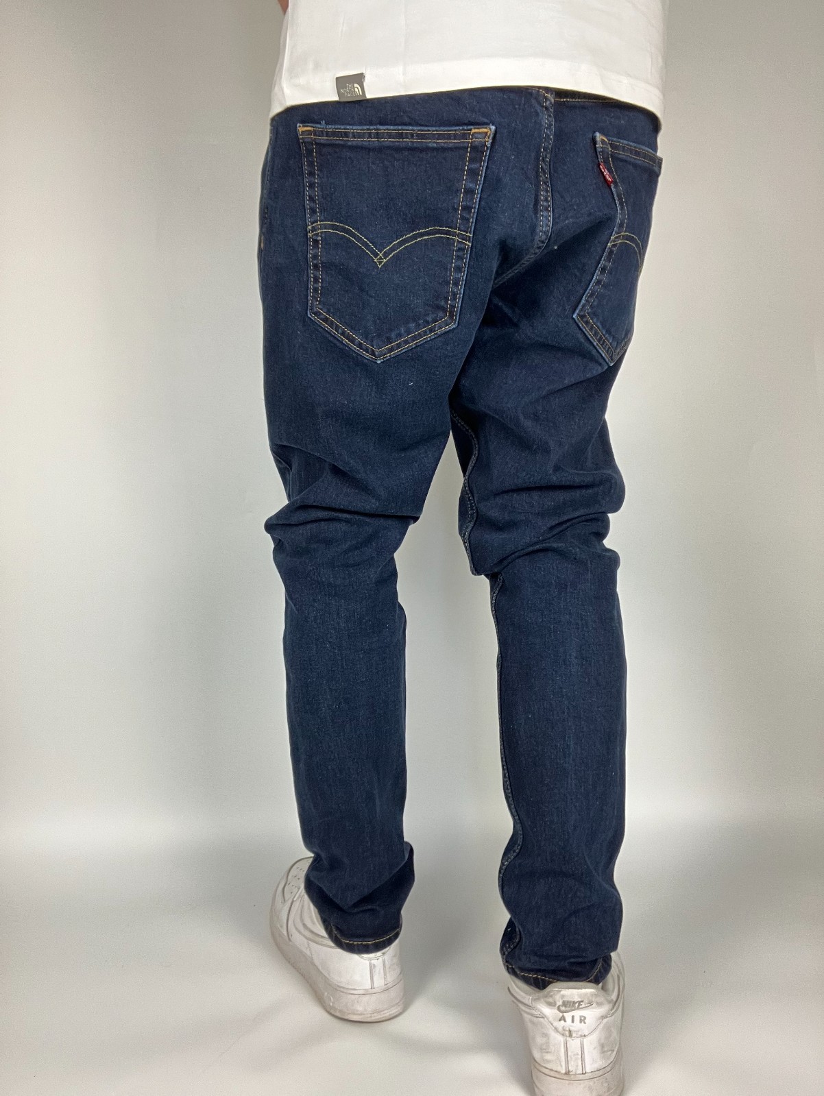 Vintage Levi’s 512 2000 Y2K Navy Blue Relaxed Fit Denim Jeans W36 L32