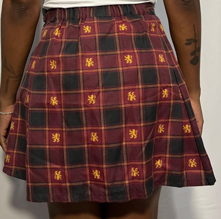 Harry Potter Gryffindor Plaid Pleated Buckle Skirt New with Original Tags
