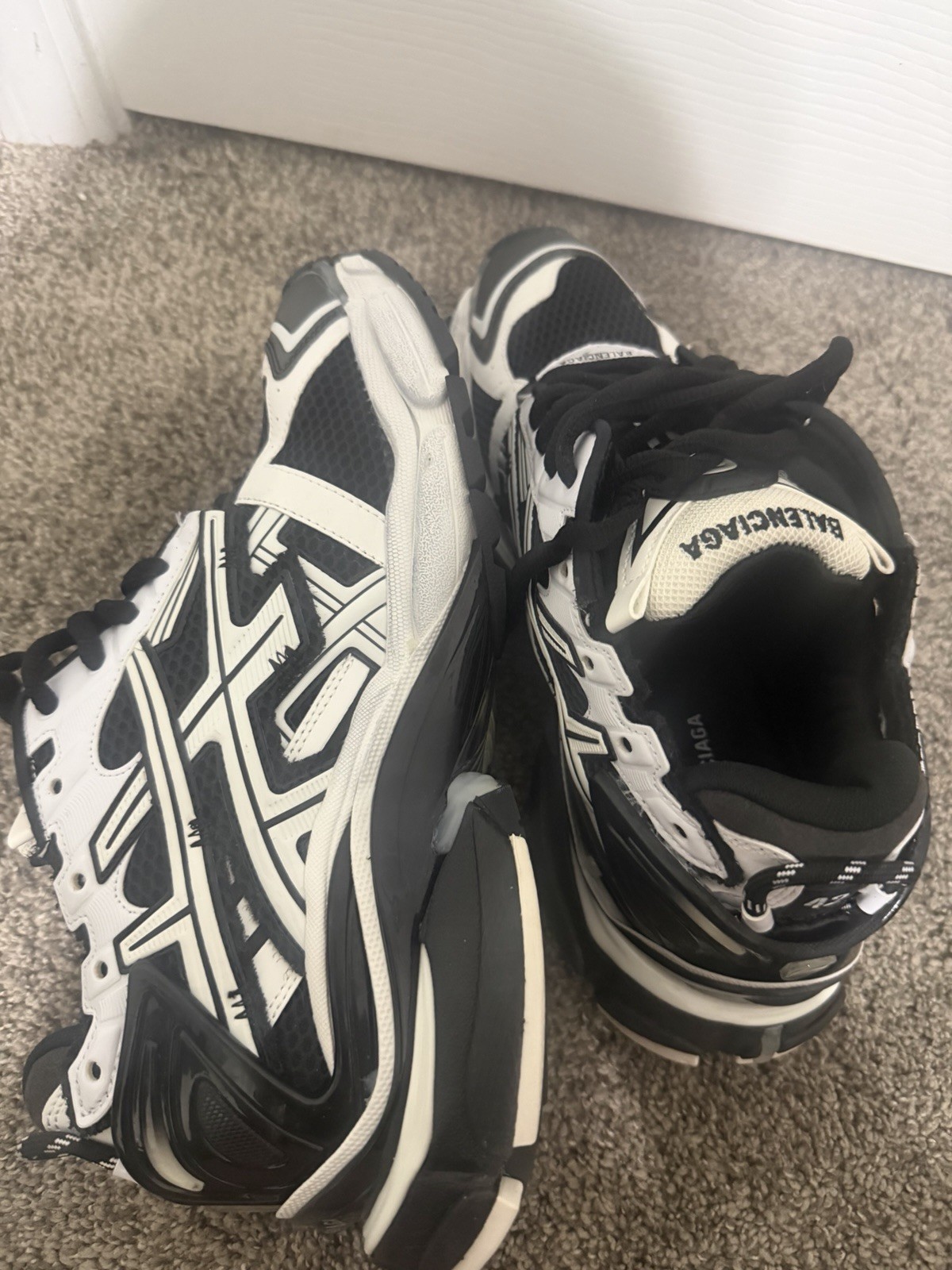 Black and White Balenciaga Runners Size 42