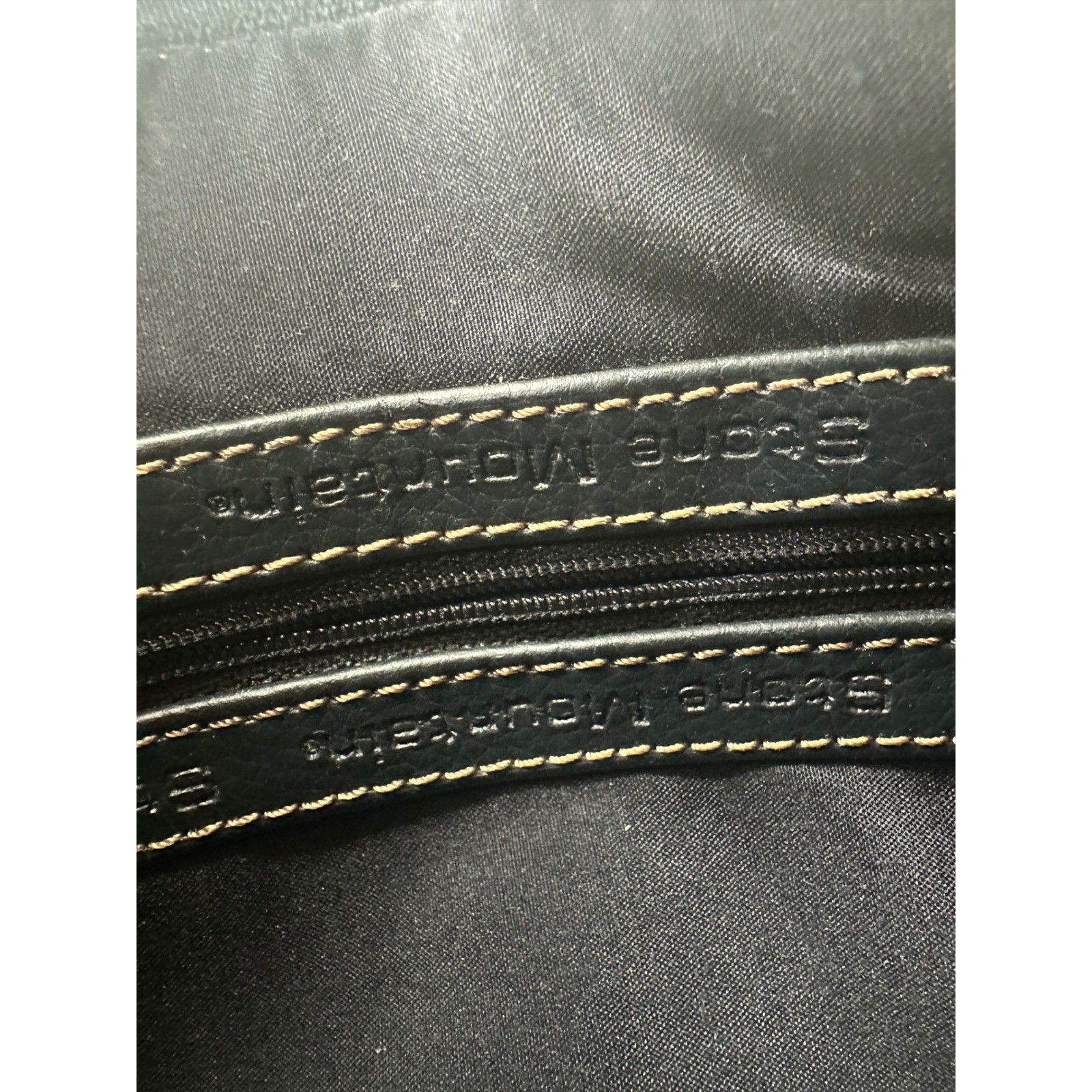 Stone Mountain Black Leather Shoulder Bag Purse Flap Twist Lock Top Zip