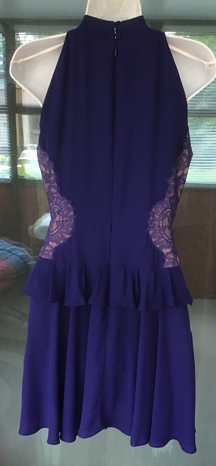 BCBGMAXAZRIA BLUE CRISS-CROSS COLLAR WITH SIDE LACE PANEL RUFFLED DRESS SIZE-4