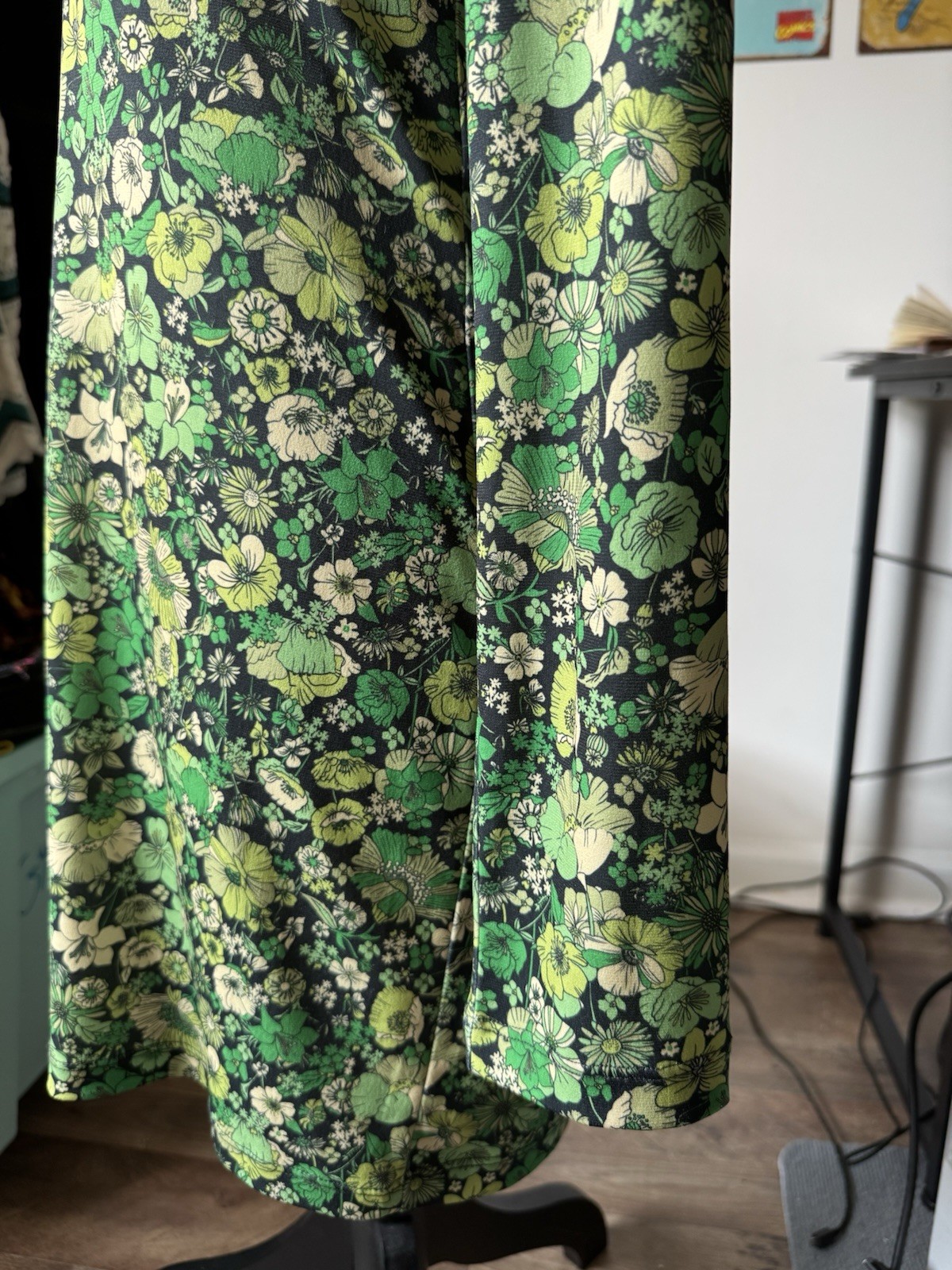 Zara Womens Small Green Floral Mini Dress Long Sleeve Collared Button Front