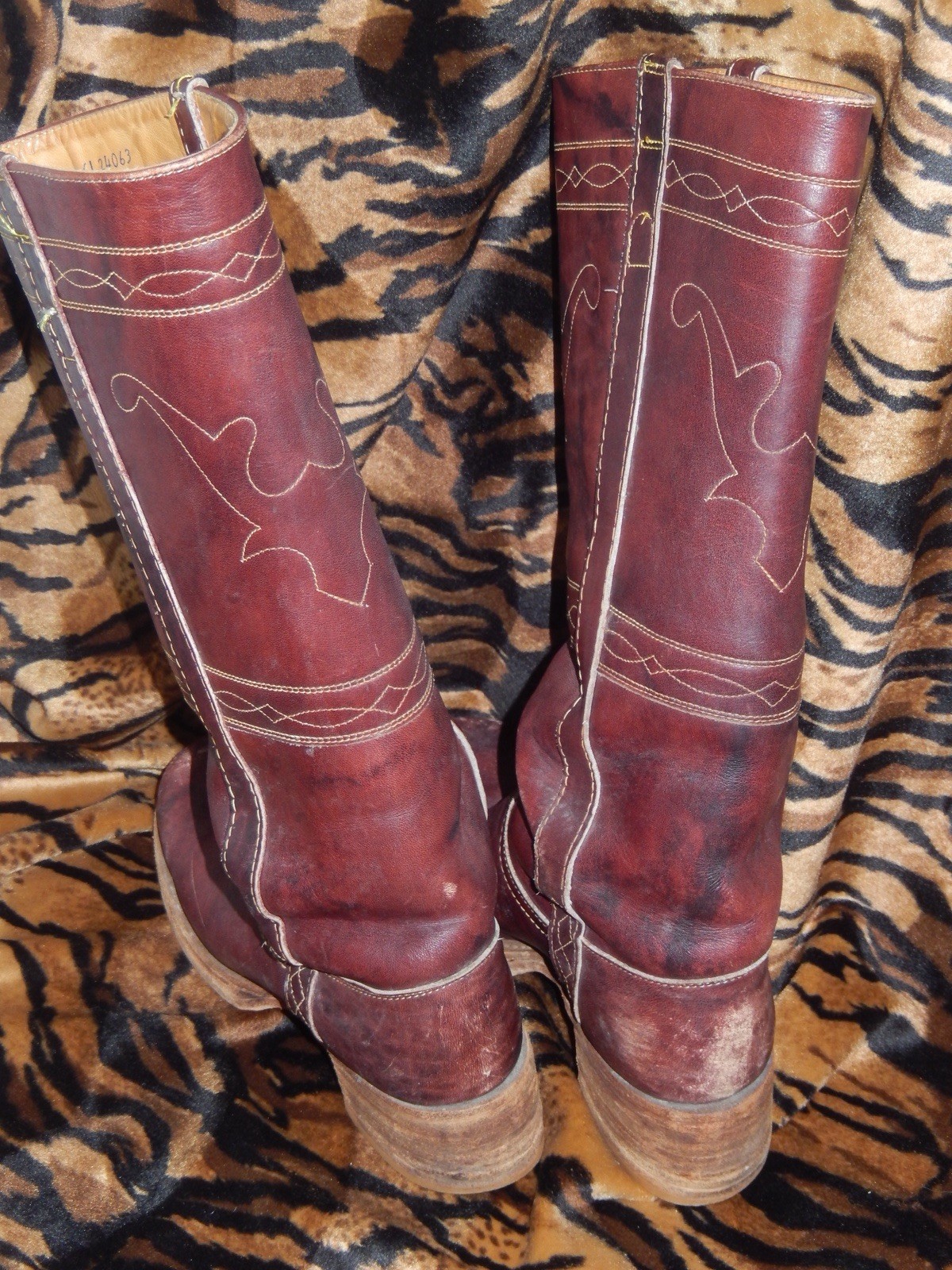 Vintage Frye Maroon Black Label 60s Boots Women’s Size 6