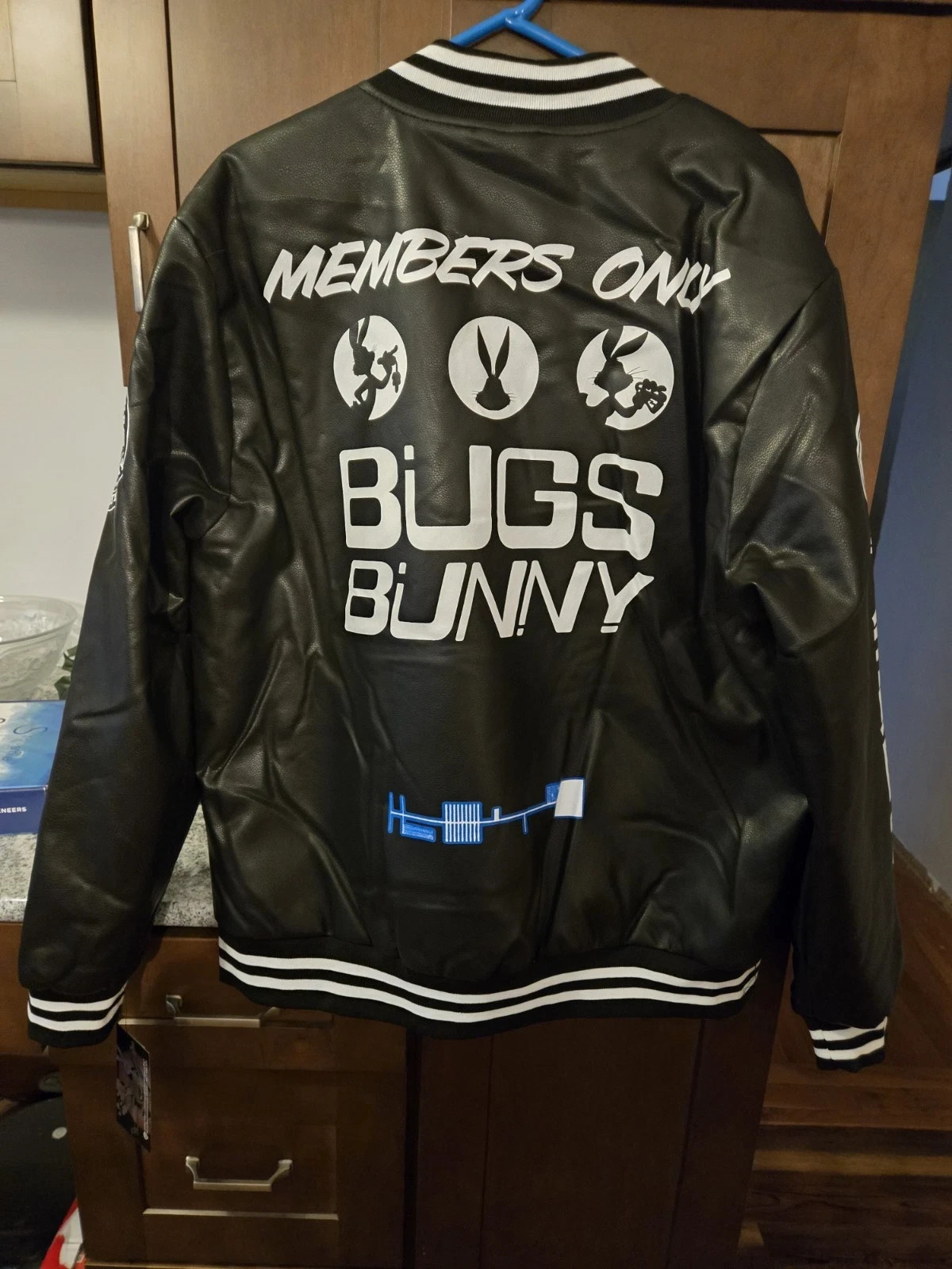Jacket Black Varsity Bomber Members Only Small Looney Tunes Bugs Bunny NWT MO