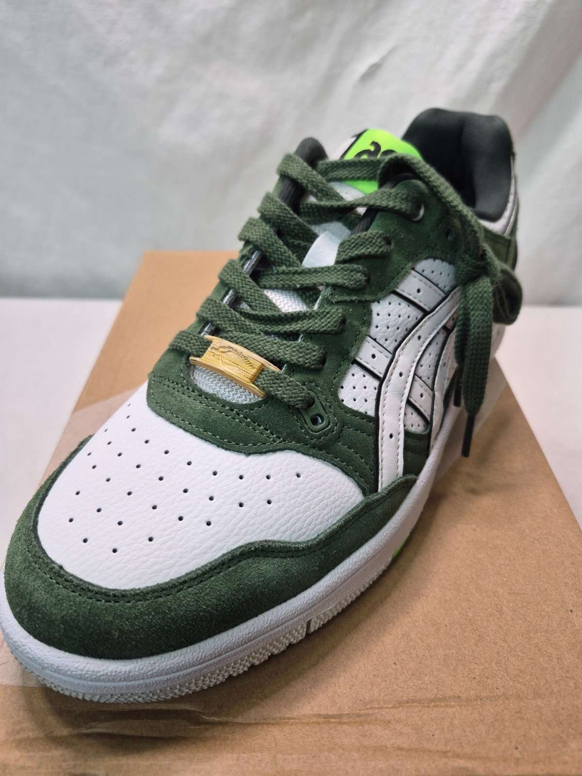 ASICS Men’s EX89 Omakase Sneaker Shoes, White/Green, US 9.5
