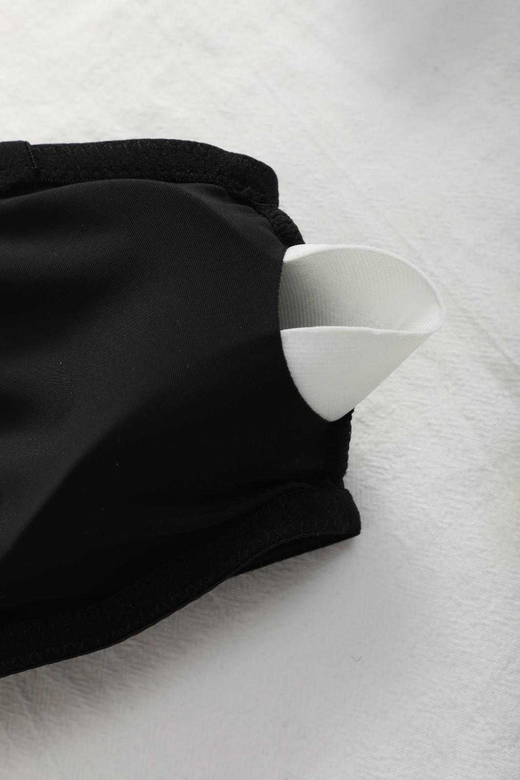 3 Pack Strapless Front Hook Bra Wireless Anti Slip Removable Pads Bandeau Bra