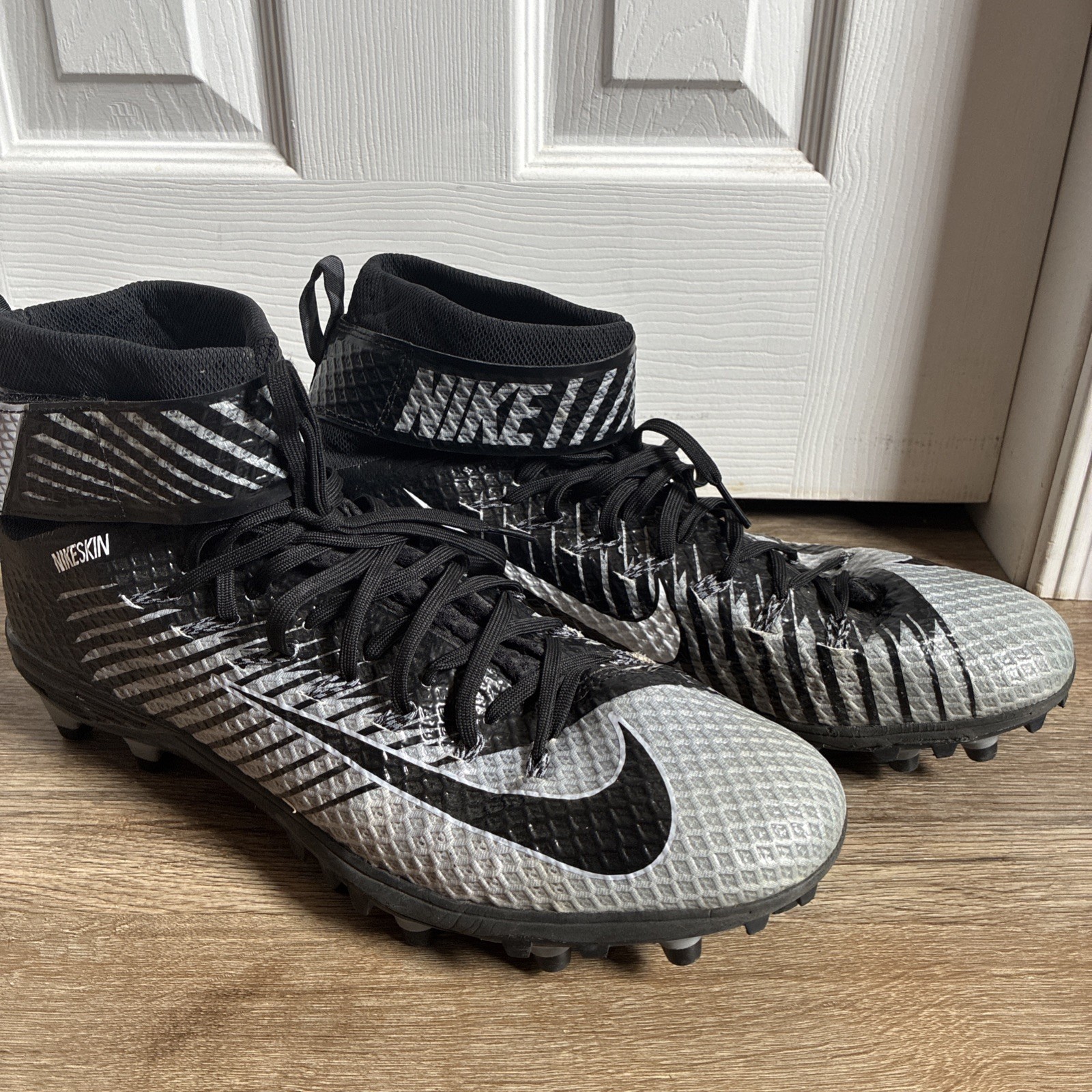 Nike Lunarbeast Nike Skin Black and Gray Football Cleats – size 14 – see pics