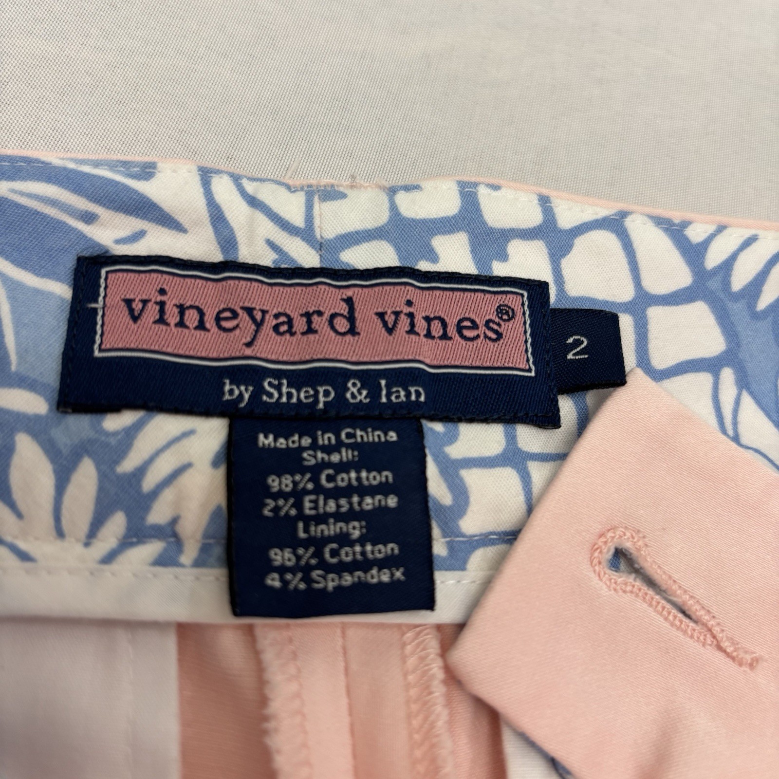 VINEYARD VINES Capri Pants Womens 98% Cotton Stretch Pink Back Pockets Sz 2