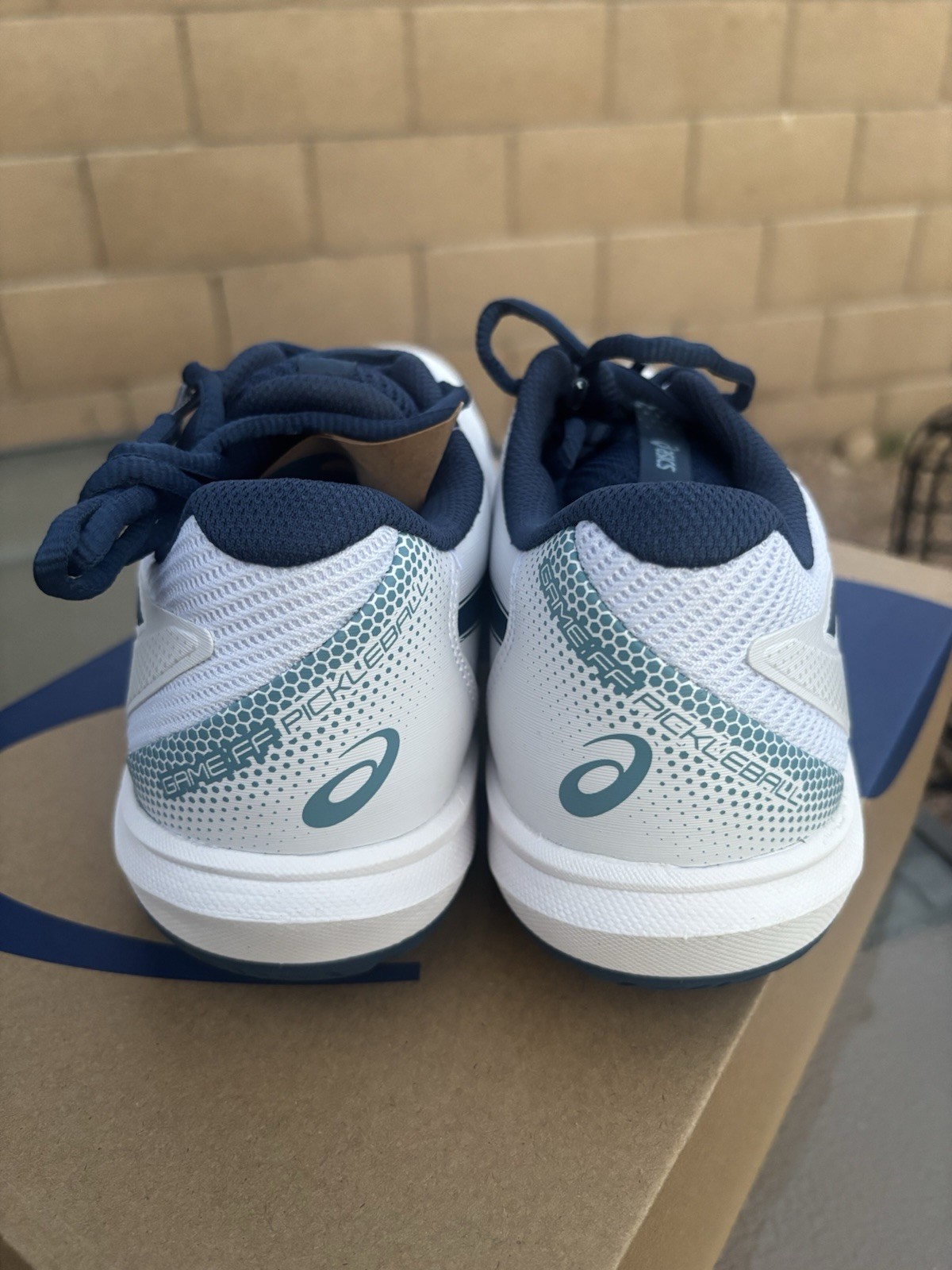 ASICS Game FF Pickleball Men’s Size 8 White/Twilight Blue 1041A488-101