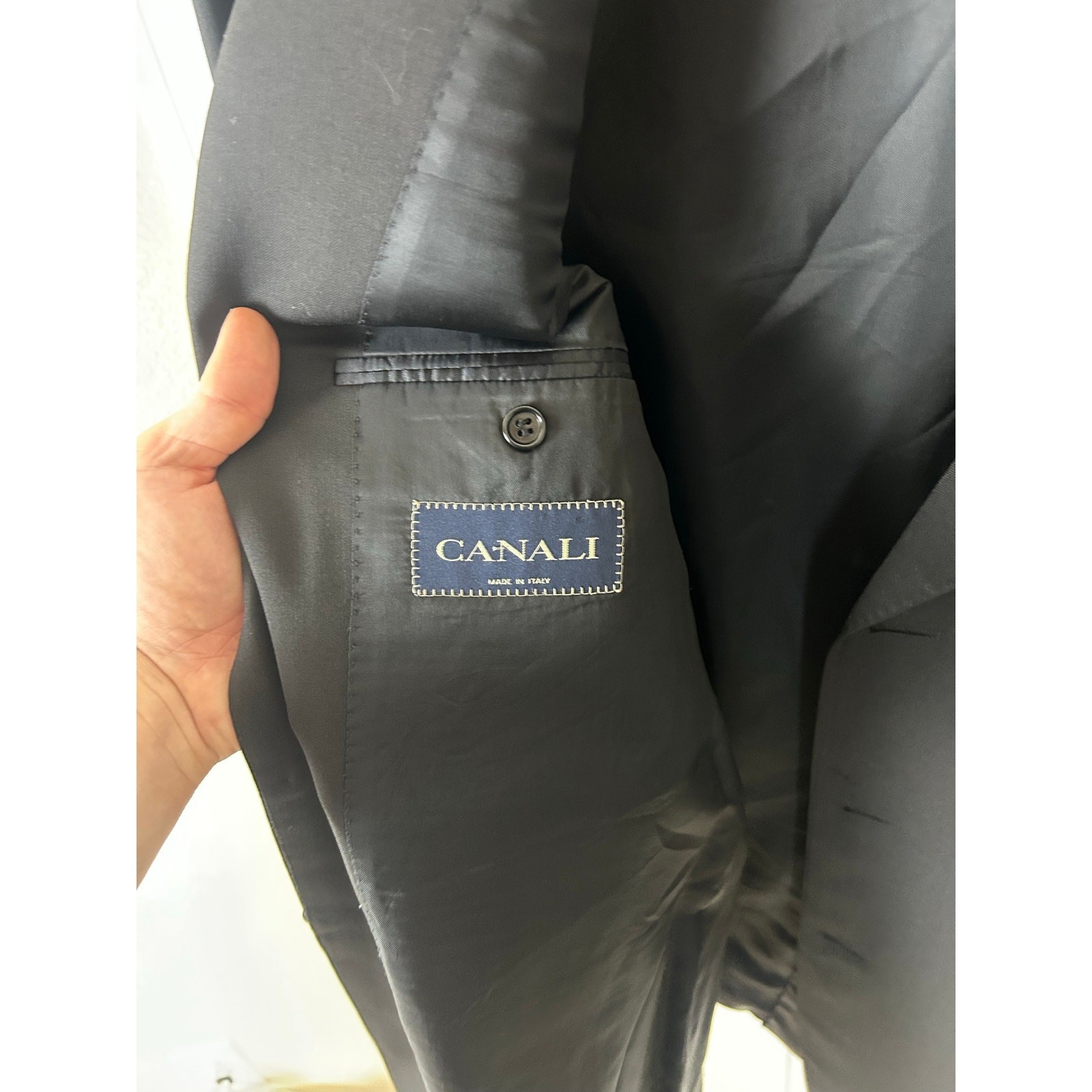 Canali 2-Piece Suit — Solid Black, 100% Wool, 56 7L IT / ~46L US