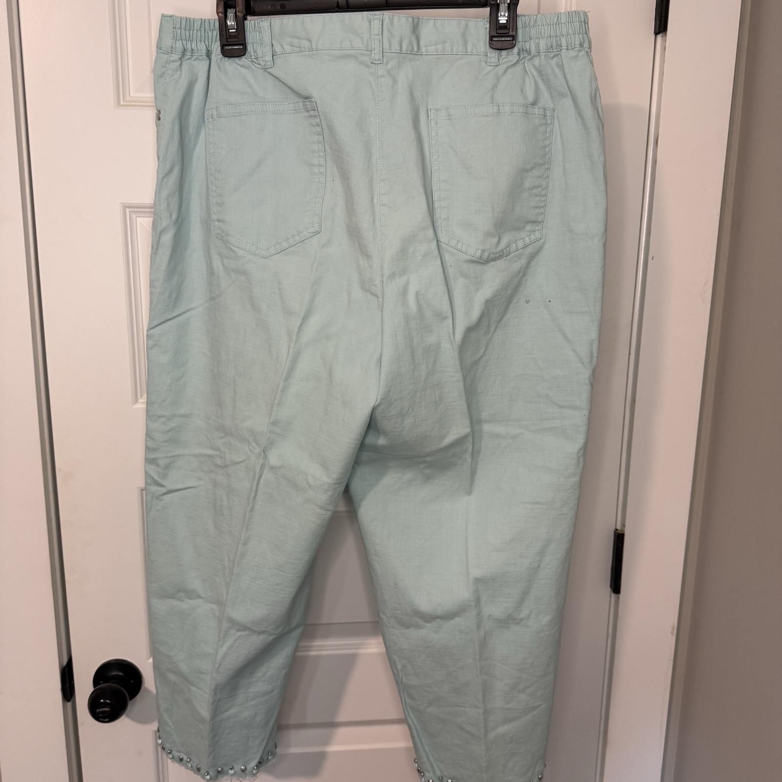 Ruby Rd. Plus Capri Pants – Womens Size 18 – Green – Studded Legs