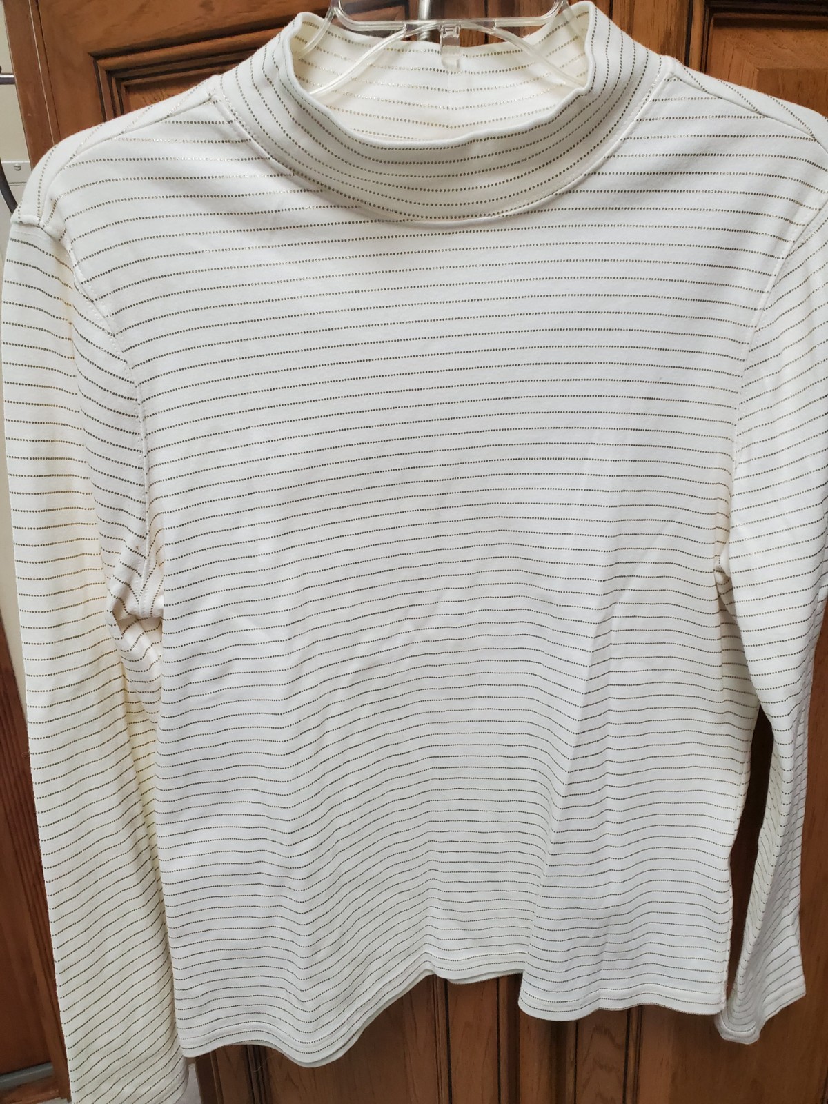 Studio Works Long Sleeve Mock Neck Top Women Petite M Cream & Gold Stripe EUC