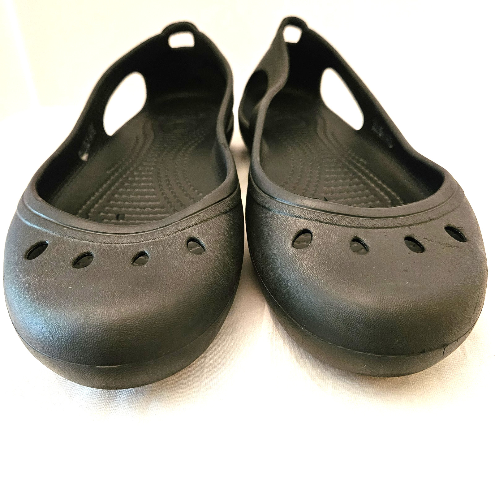 Crocs Kadee Ballet Flats Women’s Size 10 Black Comfort Casual Slip On Shoe EUC
