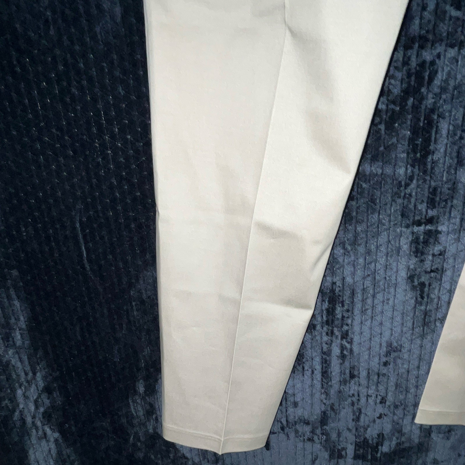 Haggar Iron Free Premium Khaki Straight Fit Flat Front Khakis 38W Khaki