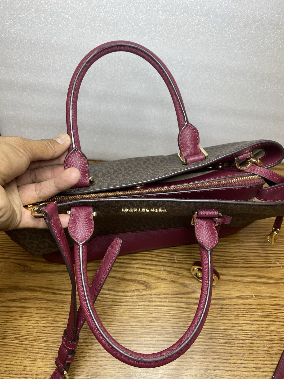 Michael Kors Savannah Signature Satchel Purse Brown Red Wine Cherry Gold