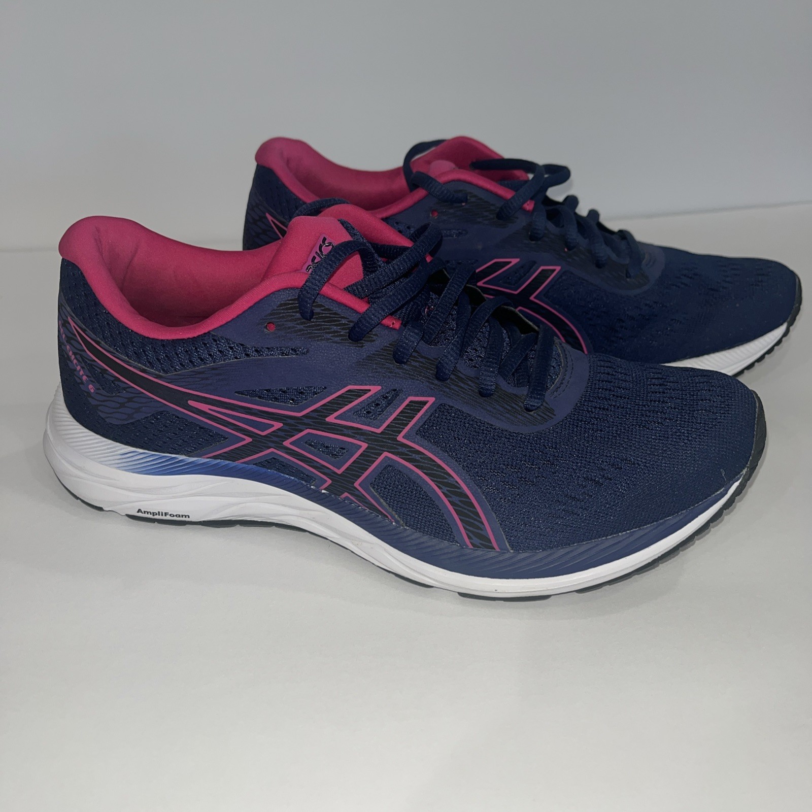 Asics Gel Excite 6 Running Shoes Women’s 9 Navy/Pink Sneakers 1012A150