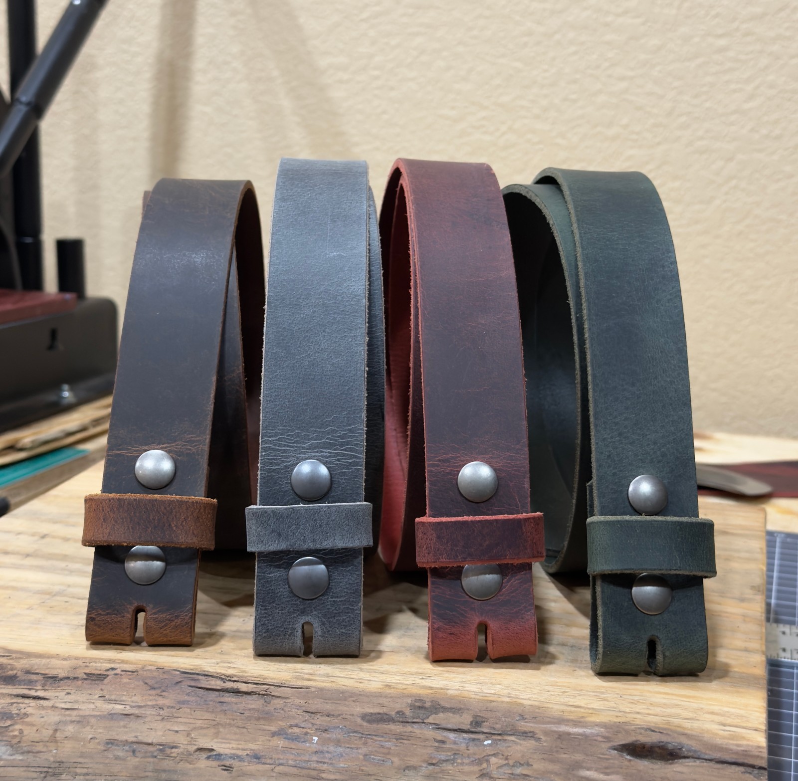 Full Grain Buffalo Leather Belt Men’s 1.5″ Wide Handmade USA Casual Rugged Belts
