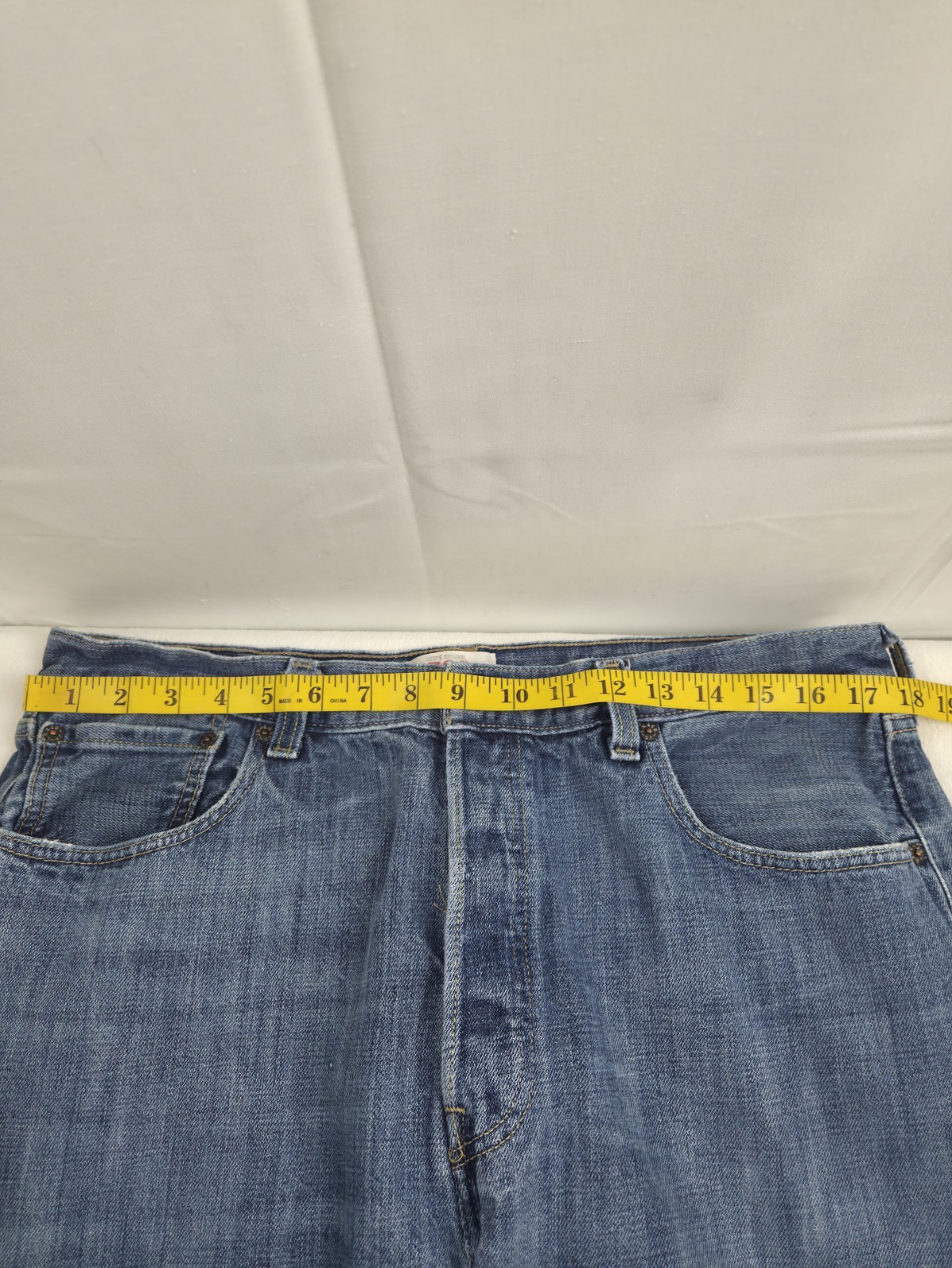 Levi’s 501 WPL-423 Straight Leg Button-Fly Men’s Cotton Denim Blue Jeans 36×34