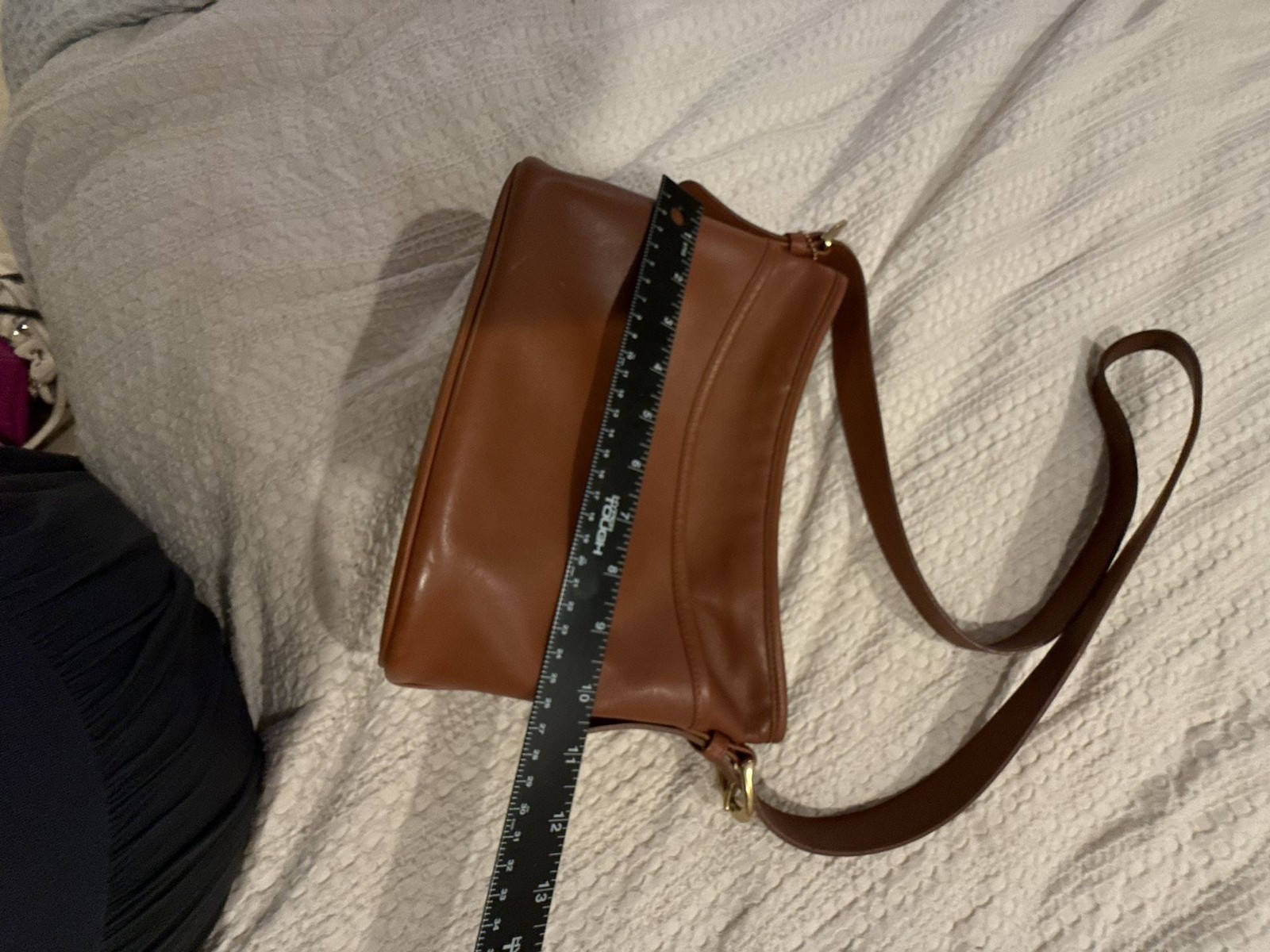Vintage Coach Leather Shoulder Bag in British Tan