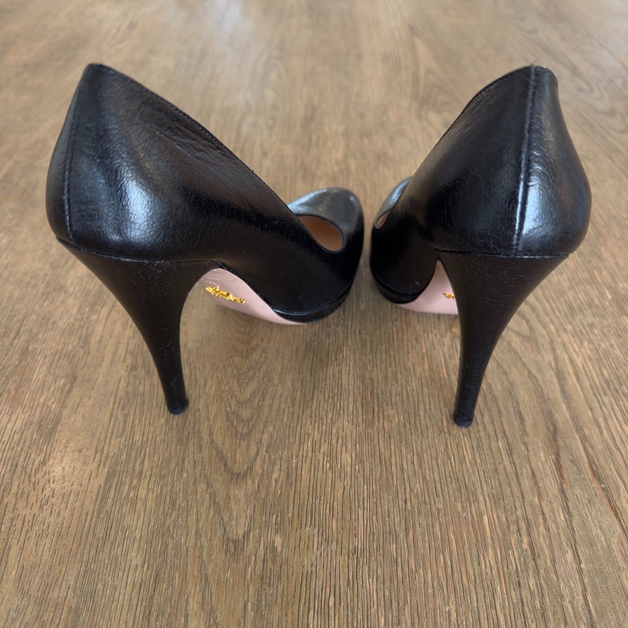 PRADA 120mm Saffiano Pumps-Italian Designer Black Round Toe High Heels-Sz US 8.5