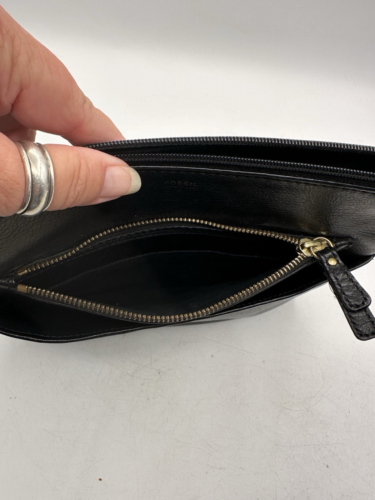 Fossil SHB 1112 Purse Black Leather Crossbody Or Shoulder 58” Adjustable Strap