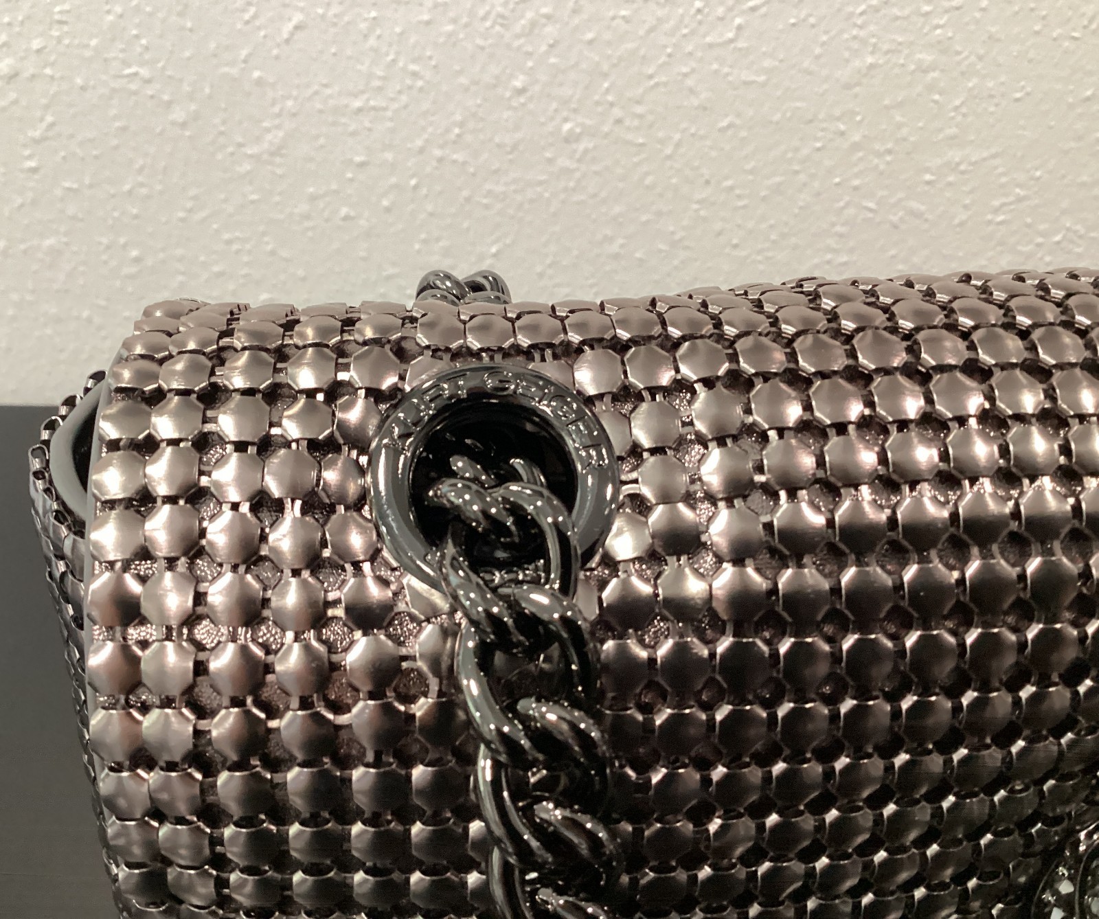 Kurt Geiger Kensington Chainmail Gunmetal 10.5″ x 6″ x 4″ Crossbody Large Eagle