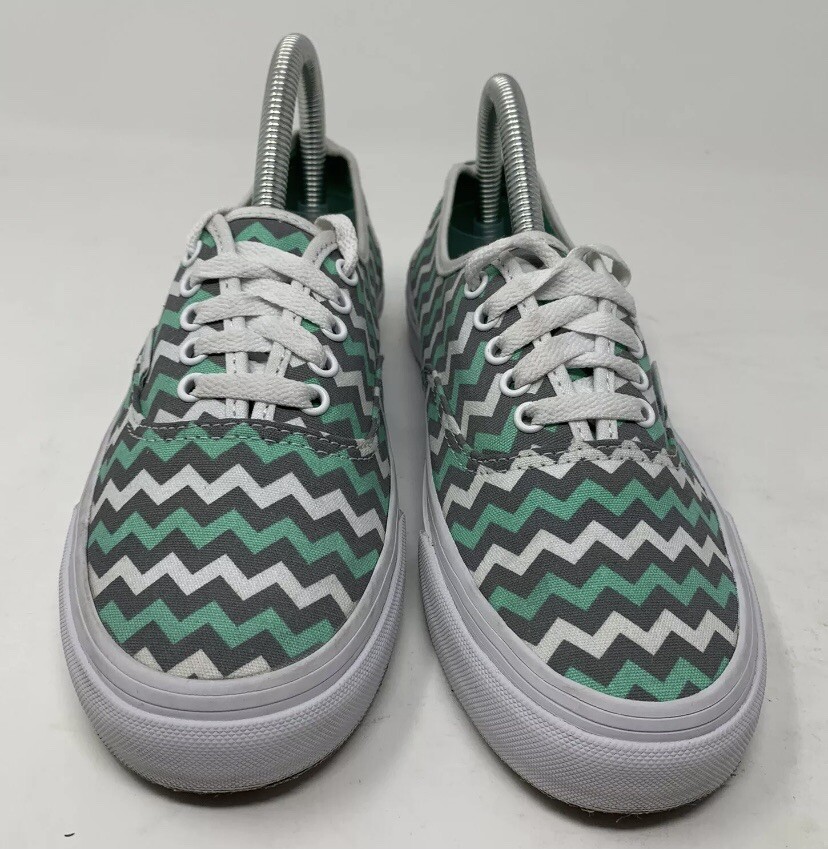 $70 Vans Off the Wall Chevron Green & Grey Shoes Men 6.5 Women 8 Sneakers
