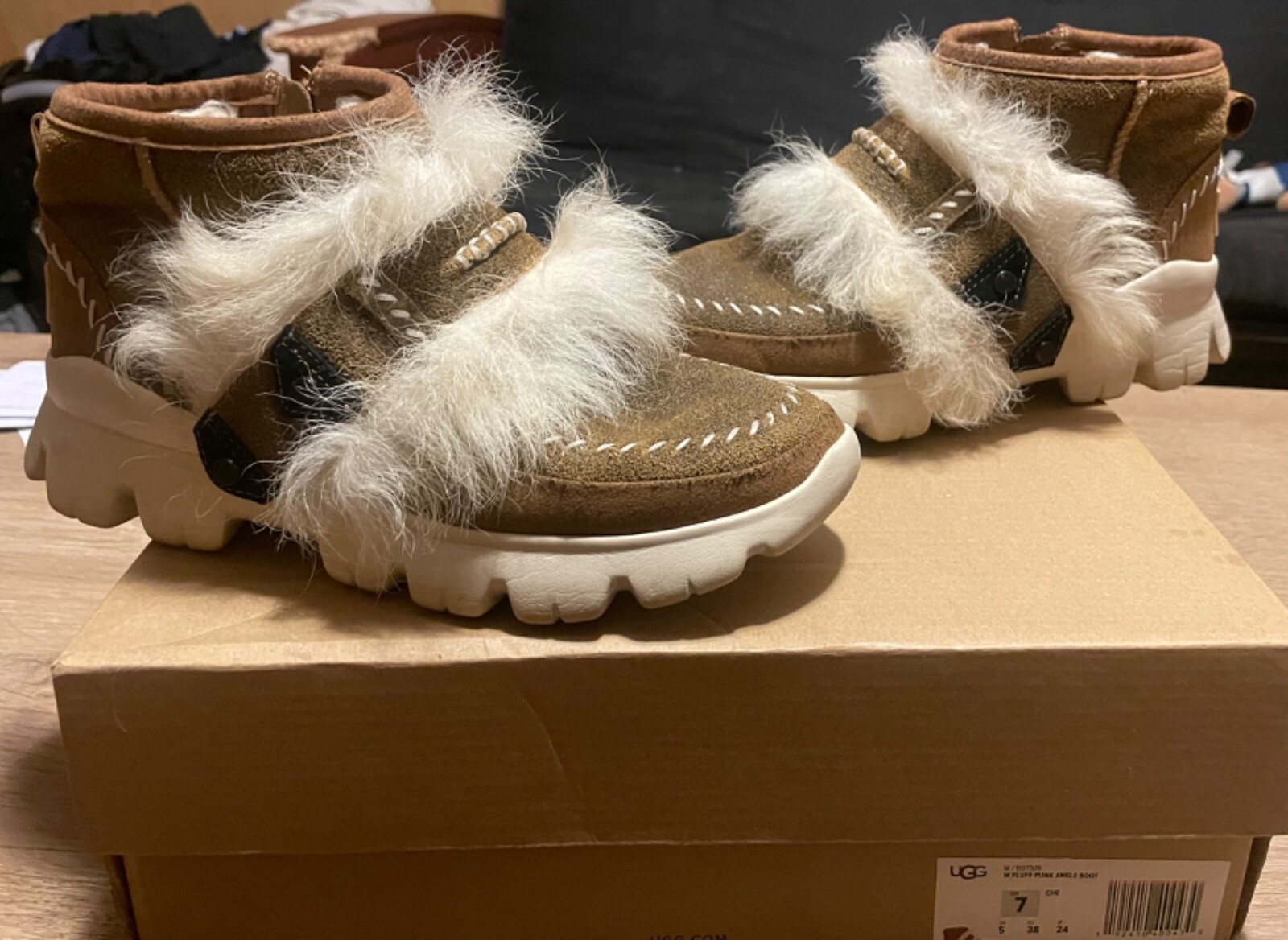 UGG CHESTNUT BOMBER FLUFF PUNK WINTER SNEAKER ANKLE BOOTS, US 7/ EUR 38 ~NIB