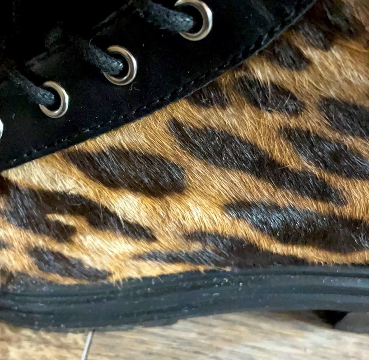 Womens black/brown leather leopard animal print lace-up combat ankle boots 8