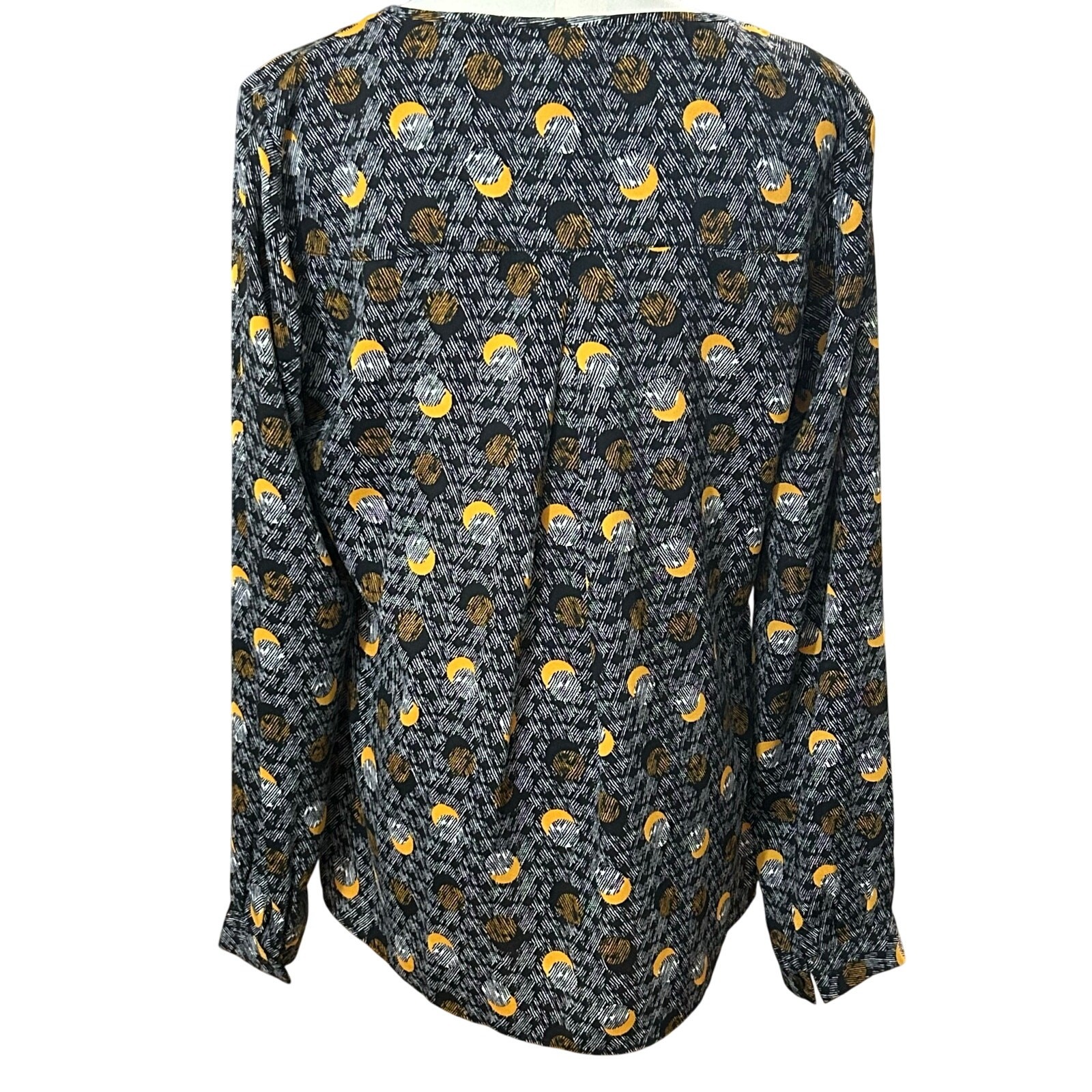 Cabi crescent moon shapes blouse small career business casual dressy