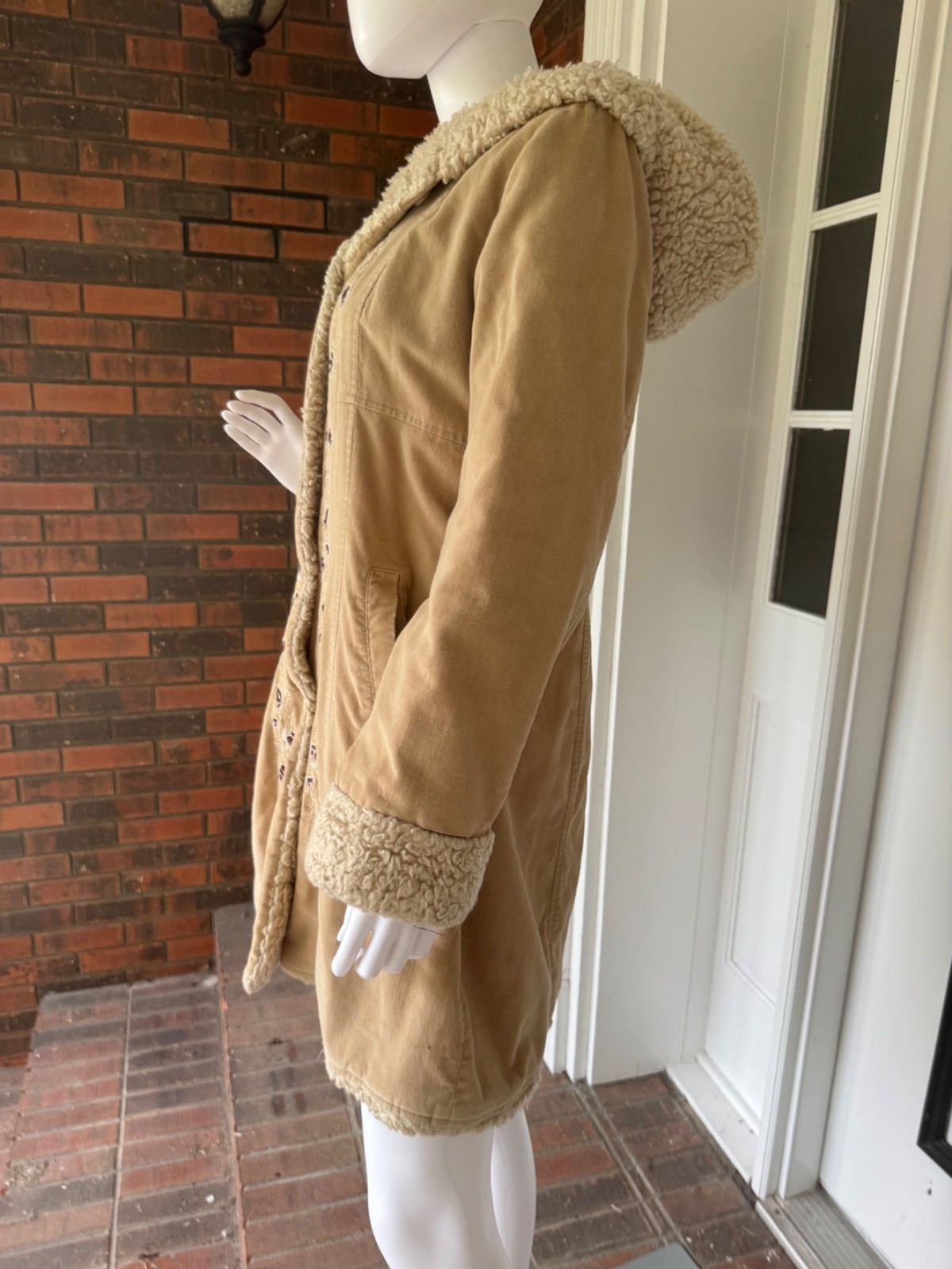 STATIC SIZE LARGE Cotton Beige Hooded Quilted Lining Button Up Embroidery