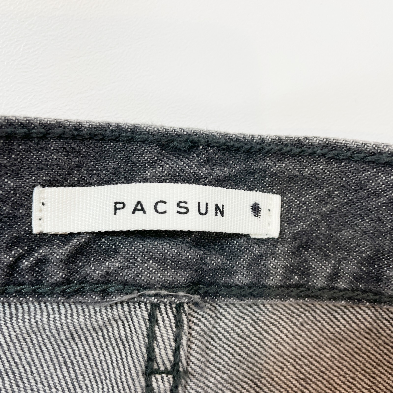 NEW PacSun Jeans Womens 25 Two Toned Black Denim High Rise Straight Raw Hem