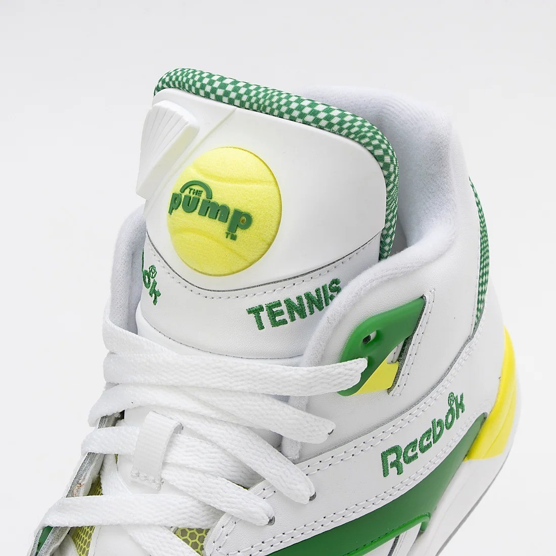 Reebok 116693 100203282 COURT VICTORY PUMP White/Green Natural Leather 5-13in
