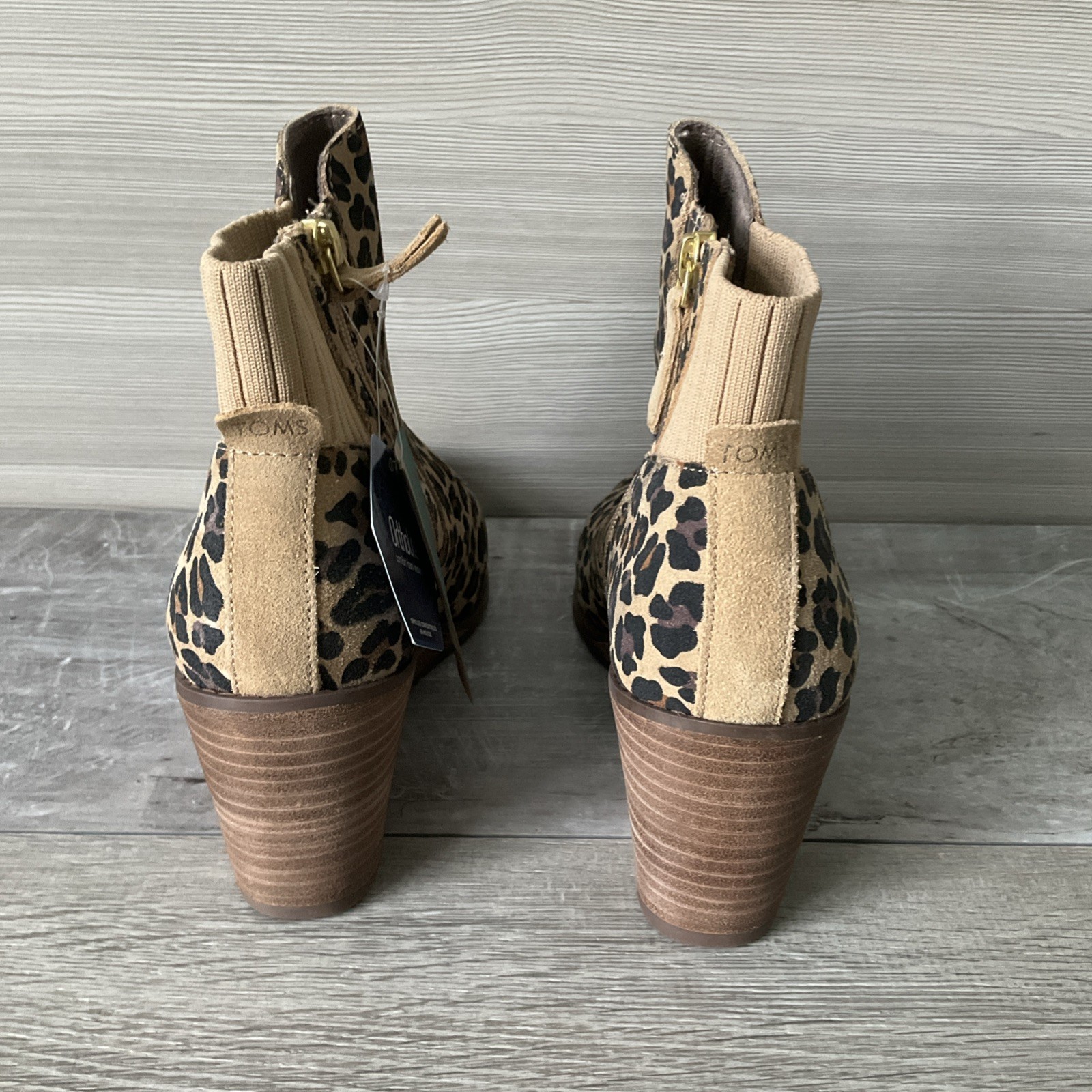 Toms Sadie Classic Leopard Print Suede Womens Sz 9 Zip Wedge Booties Ankle Boots
