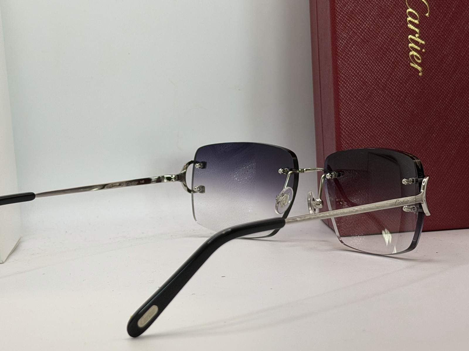 Cartier Gradient Grey Men’s Sunglasses silver C Wire CT00920