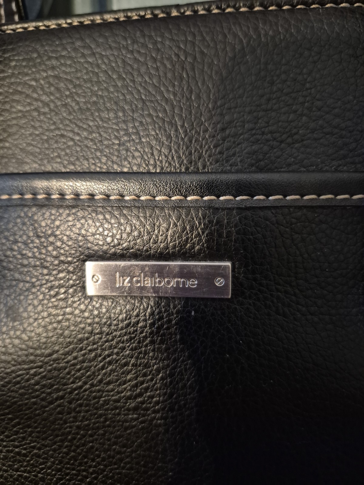 Liz Claiborne Black Pebbled Shoulder Bag Silver Hardware Zip/Magnetic Pockets