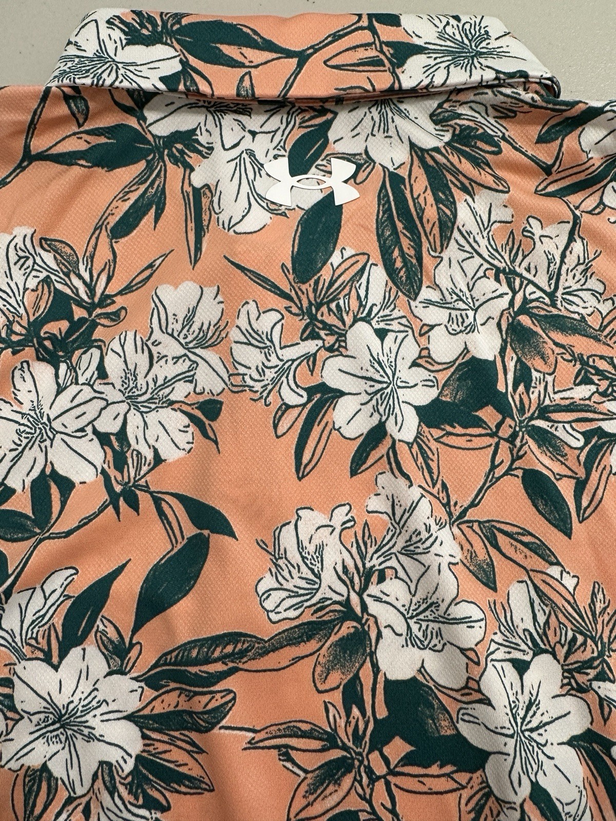 Under Armour Men’s Polo UA Matchplay Printed Floral Peach Green White NWT Golf