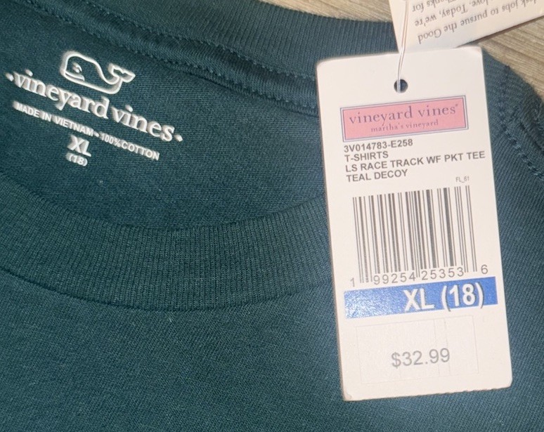 NWT Vineyard Vines T-SHIRT LS RACE TRACK WF PKT TEE TEAL DECOY Boys’ XL 18 New!
